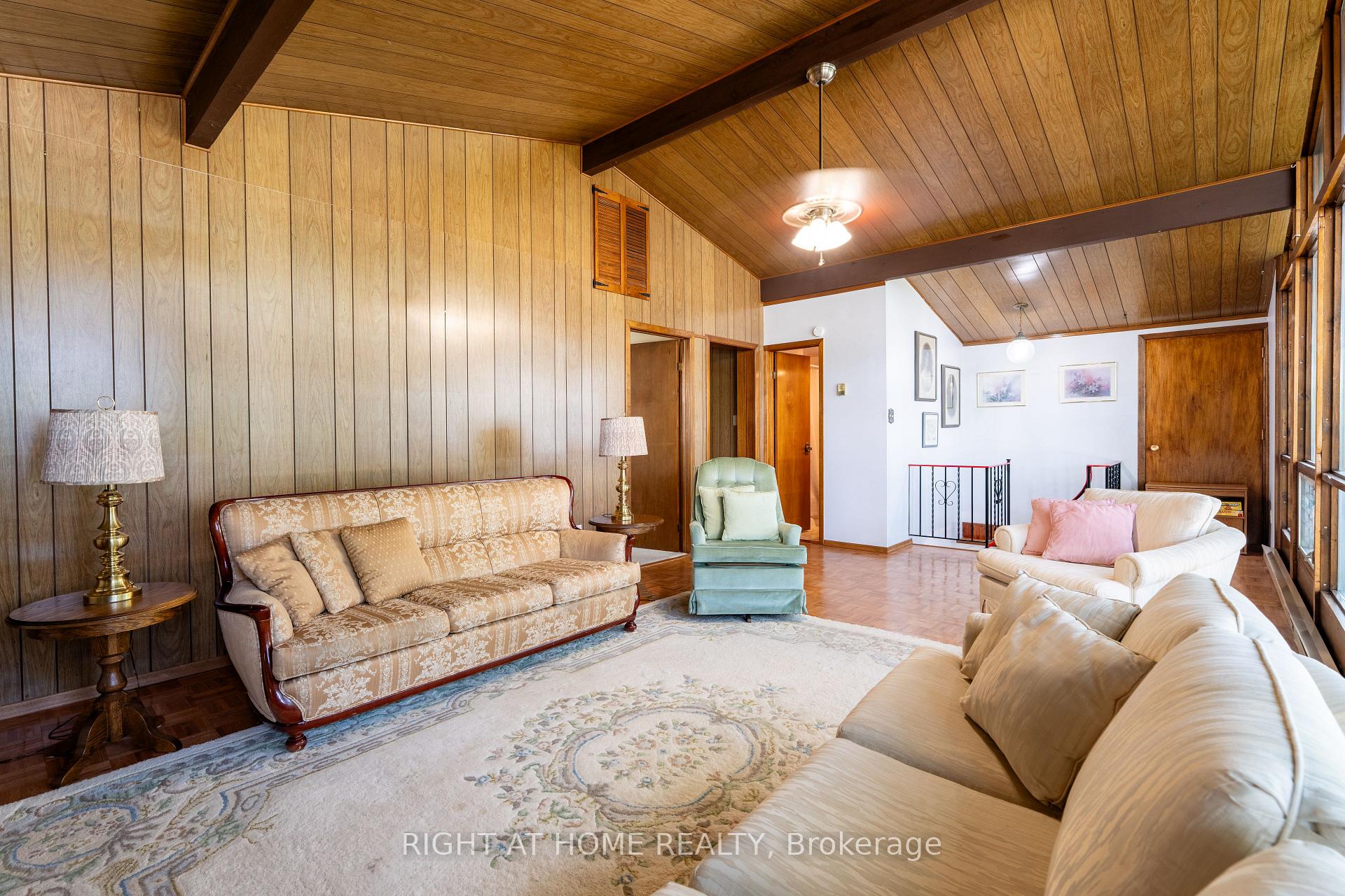 Photo 15 of 25 William Avenue, Wasaga Beach — HOMEH
