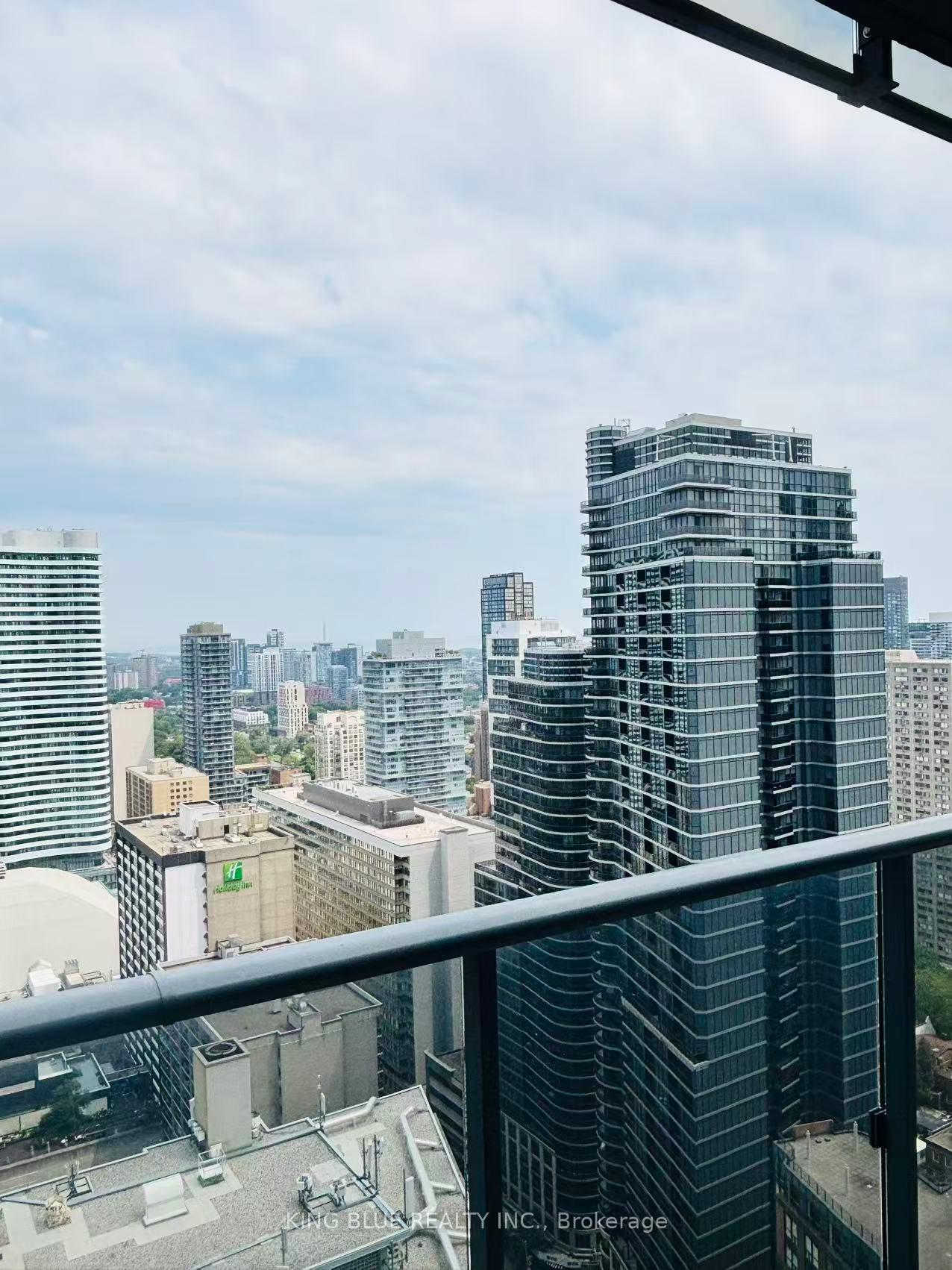 Photo 9 of Unit 3510, 7 Grenville Street, Toronto, Bay Street Corridor — HOMEH