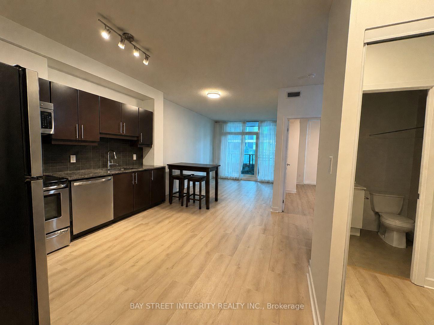 Photo 3 of Unit 307, 33 Bay Street, Toronto, Waterfront Communities — HOMEH