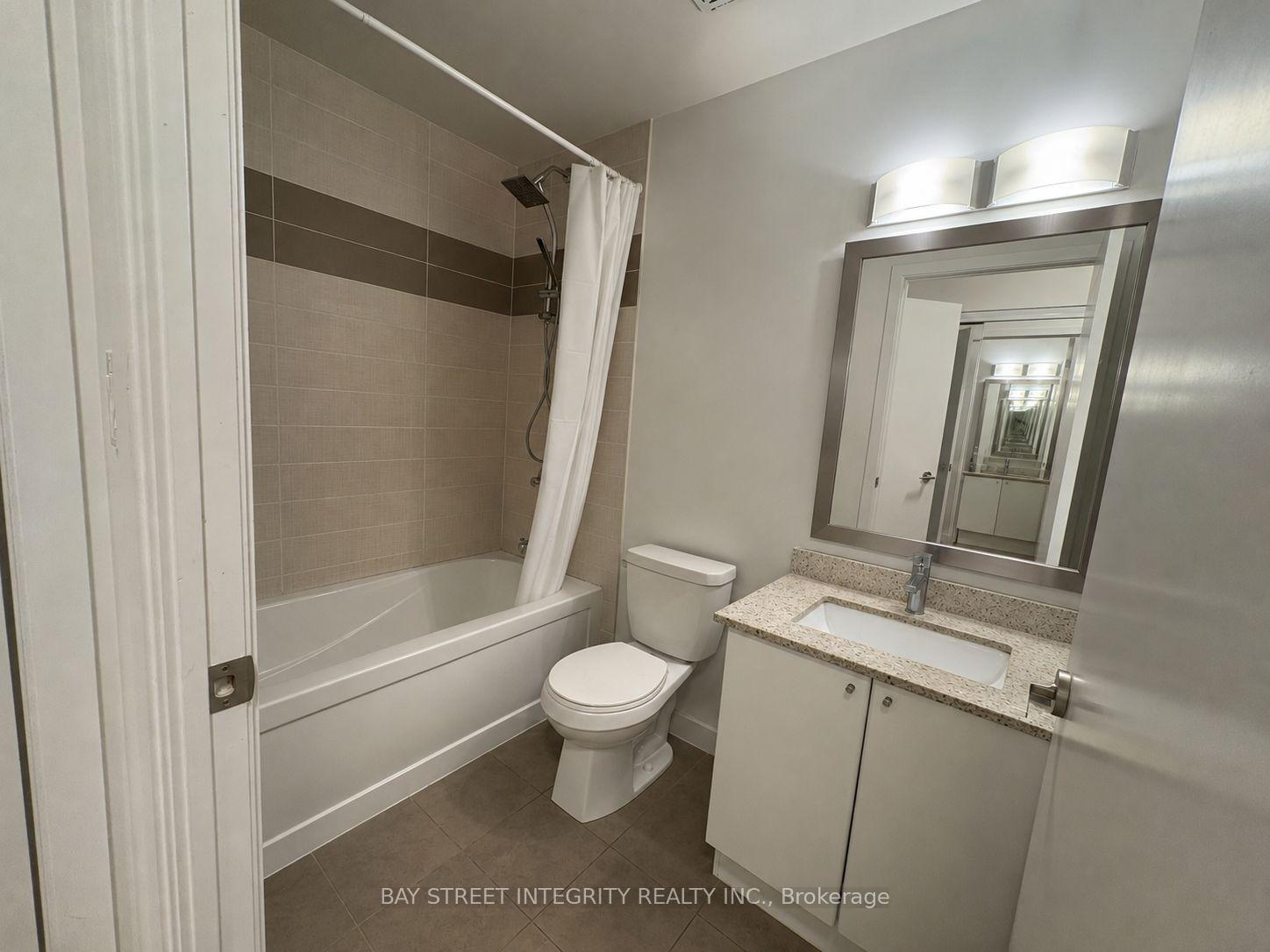 Photo 8 of Unit 307, 33 Bay Street, Toronto, Waterfront Communities — HOMEH