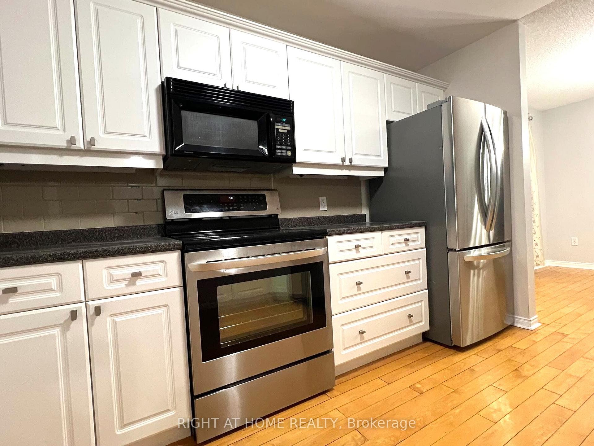 Photo 7 of 590 Arbour Crescent, Kingston, East Gardiners Rd — HOMEH