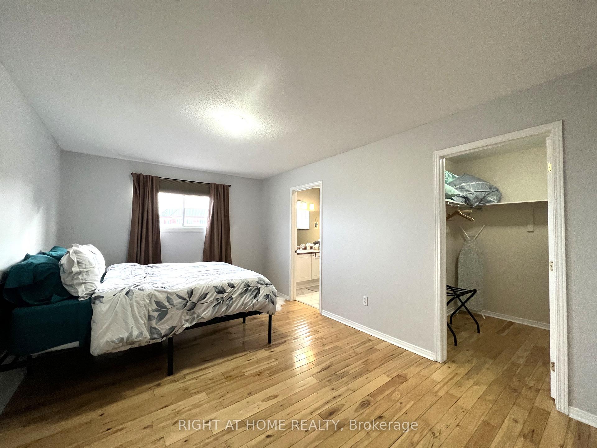 Photo 18 of 590 Arbour Crescent, Kingston, East Gardiners Rd — HOMEH