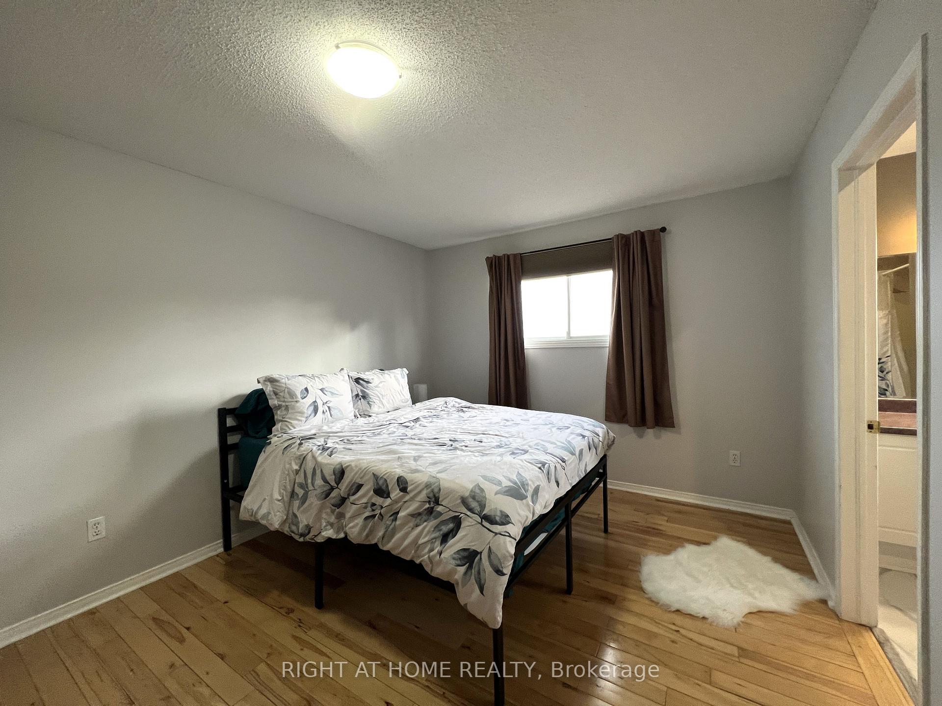 Photo 19 of 590 Arbour Crescent, Kingston, East Gardiners Rd — HOMEH