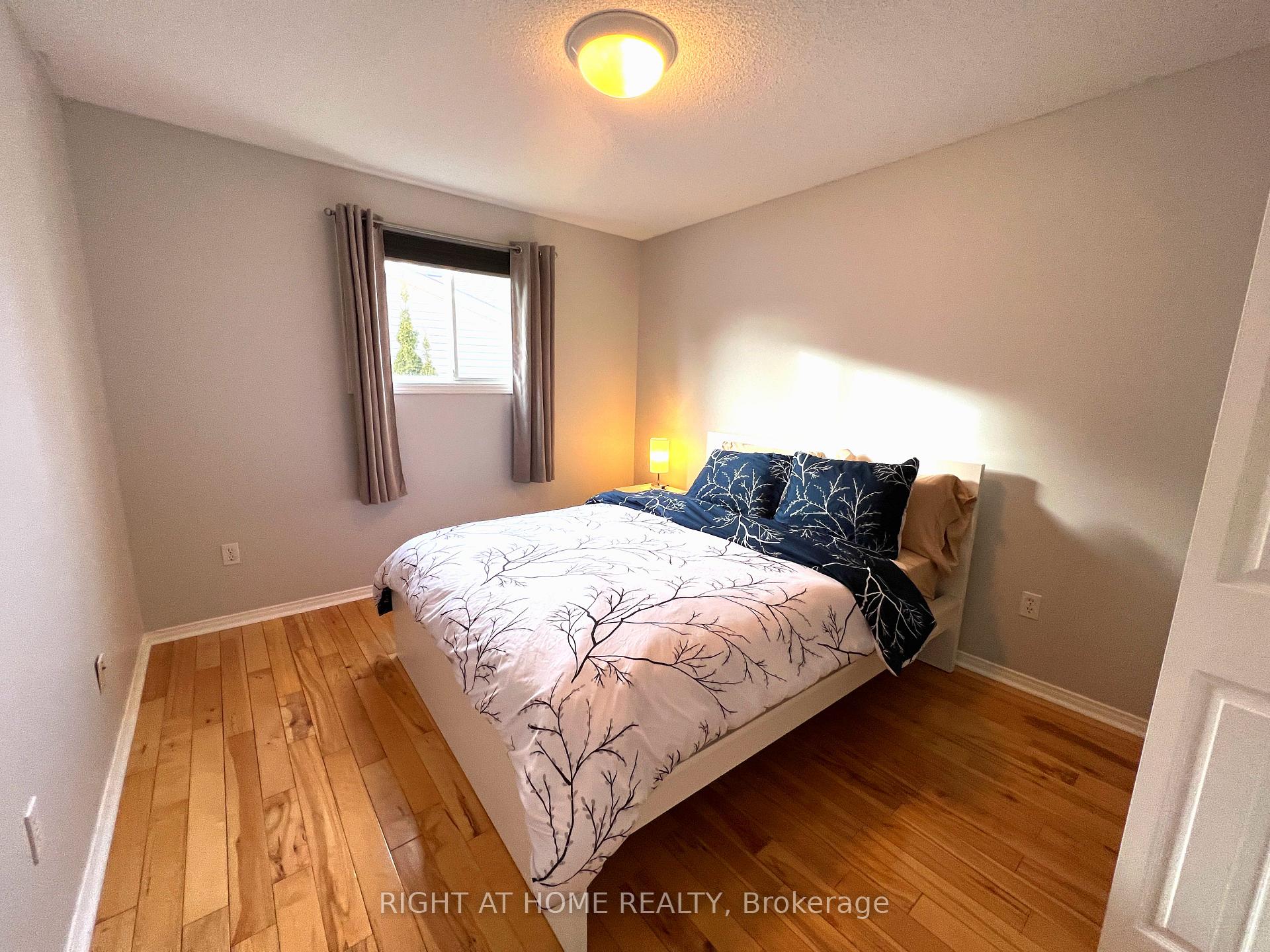 Photo 22 of 590 Arbour Crescent, Kingston, East Gardiners Rd — HOMEH