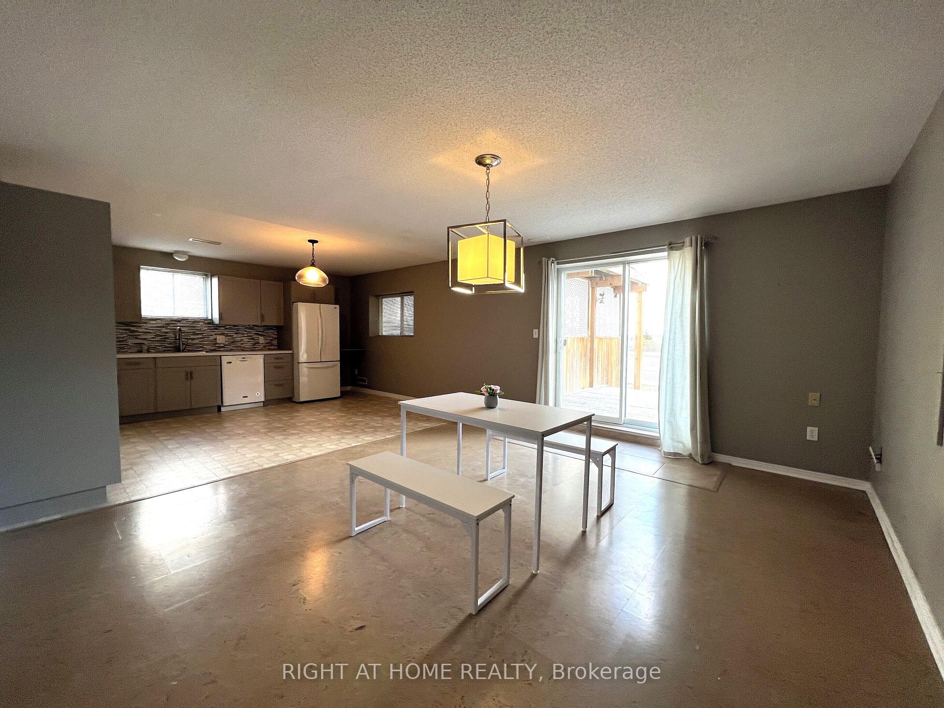 Photo 25 of 590 Arbour Crescent, Kingston, East Gardiners Rd — HOMEH