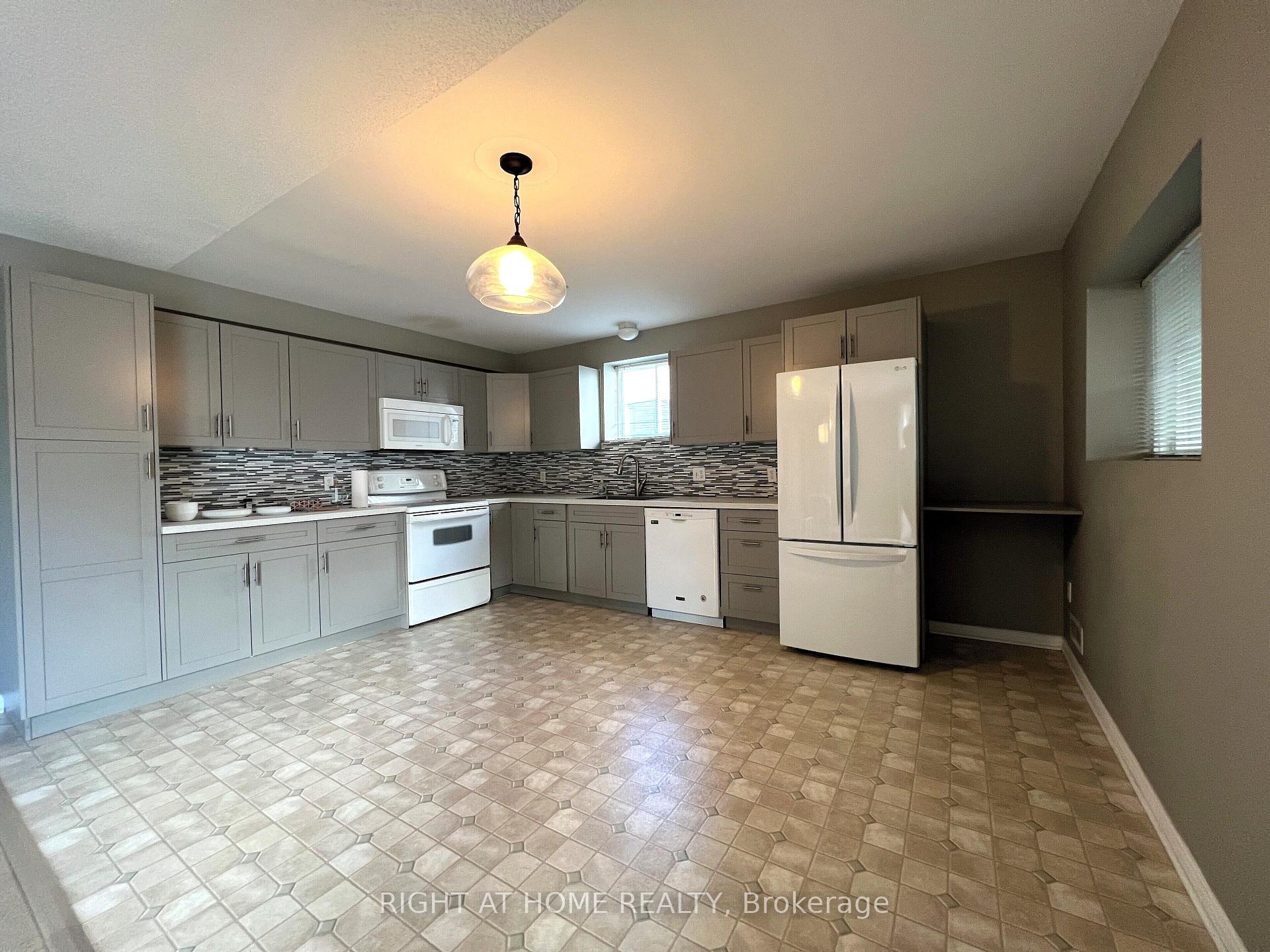 Photo 27 of 590 Arbour Crescent, Kingston, East Gardiners Rd — HOMEH