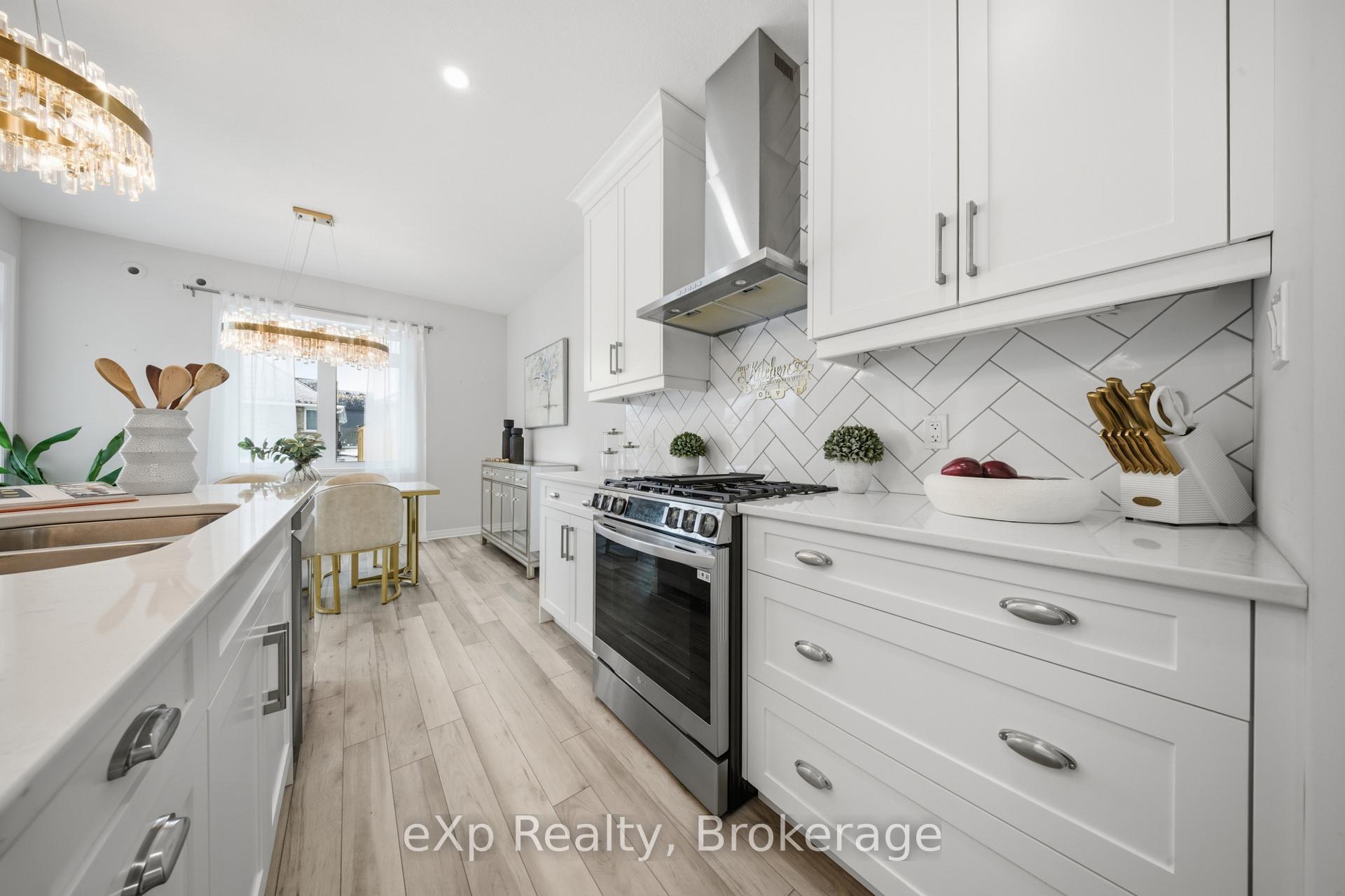 Photo 16 of 89 Acorn Trail, St. Thomas — HOMEH