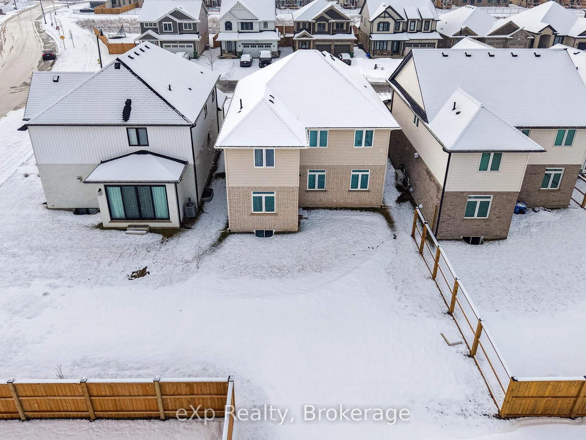 Photo 40 of 89 Acorn Trail, St. Thomas — HOMEH