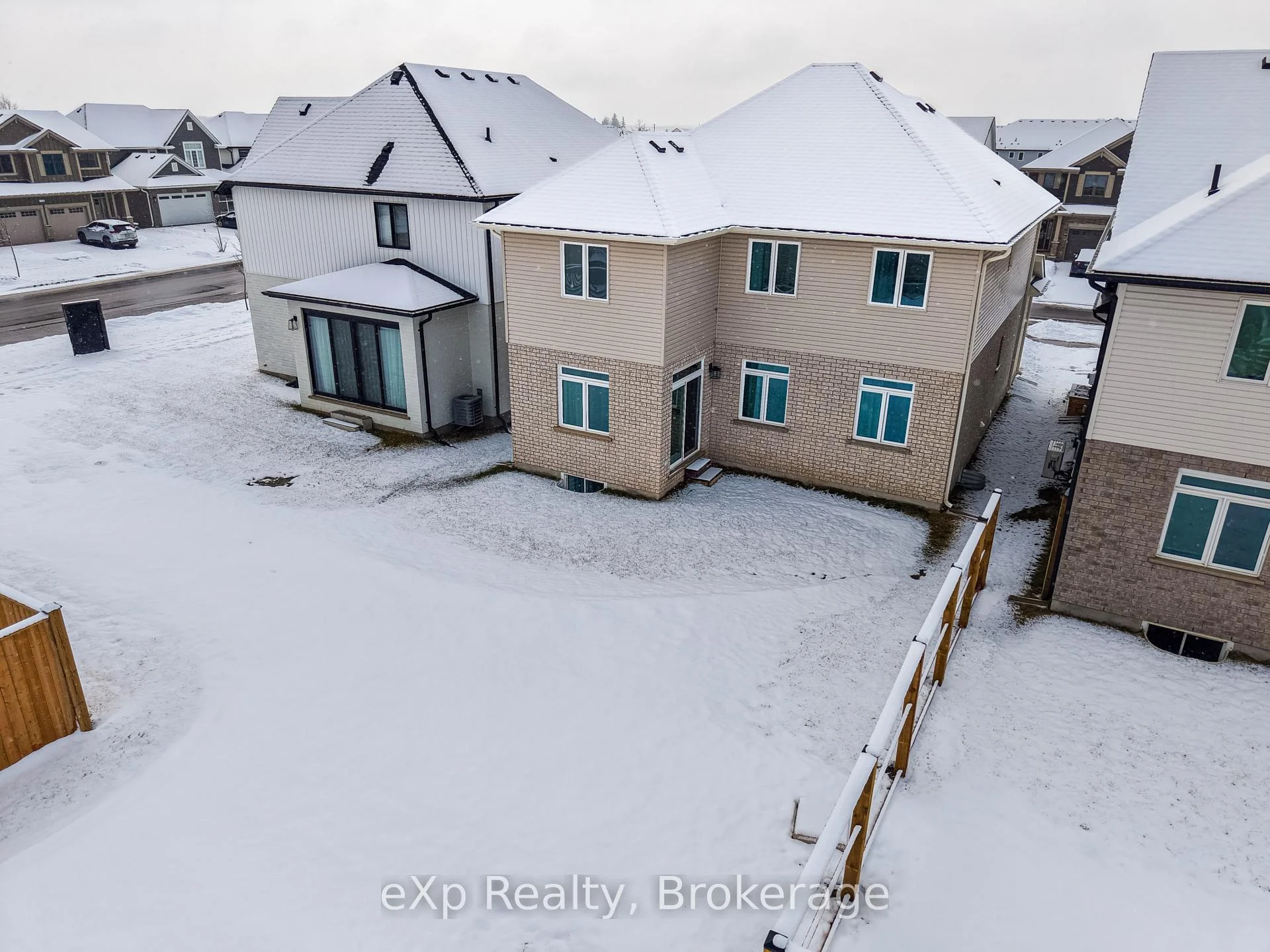 Photo 42 of 89 Acorn Trail, St. Thomas — HOMEH