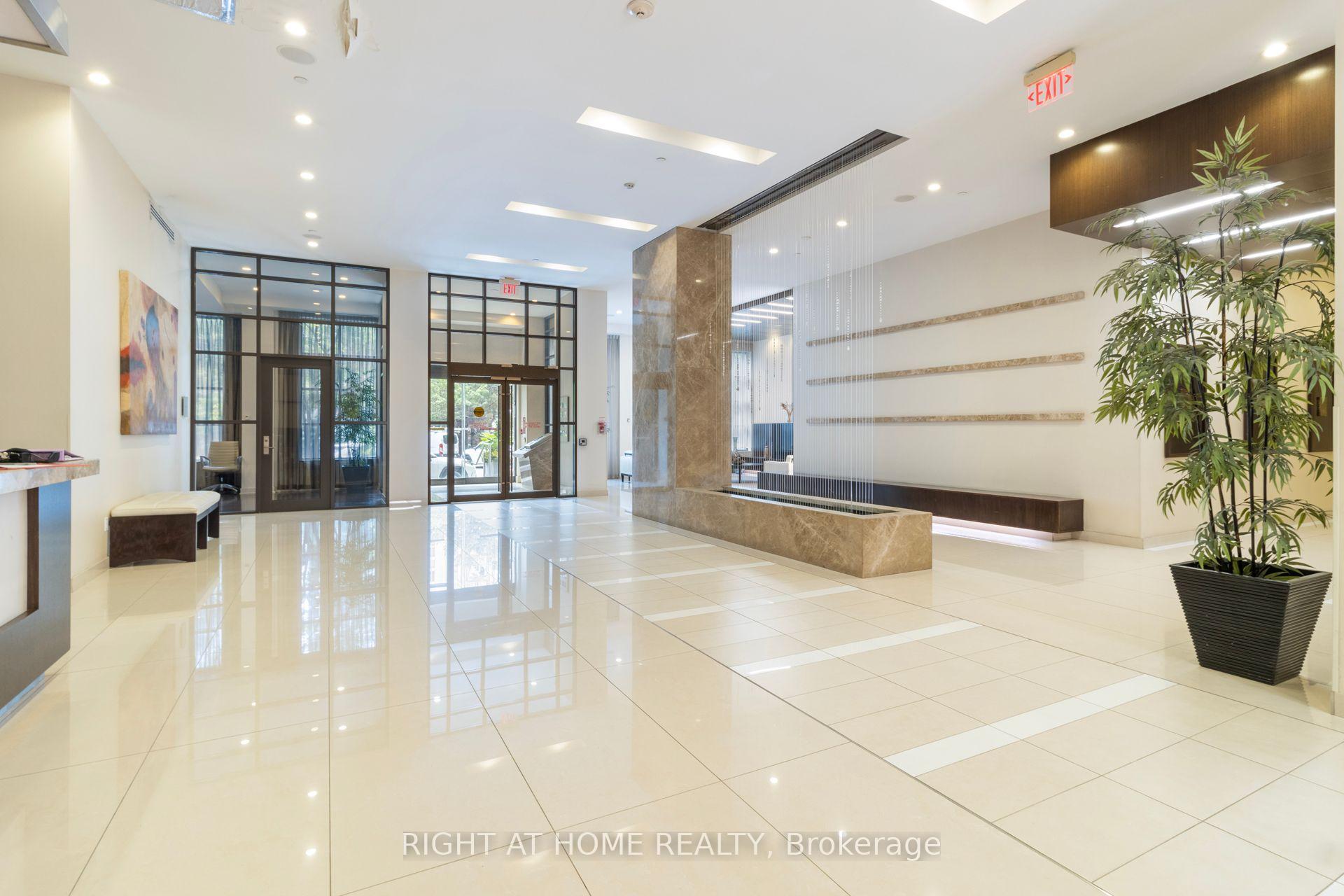 Photo 3 of Unit TH1, 500 Doris Avenue, North York, Willowdale East — HOMEH