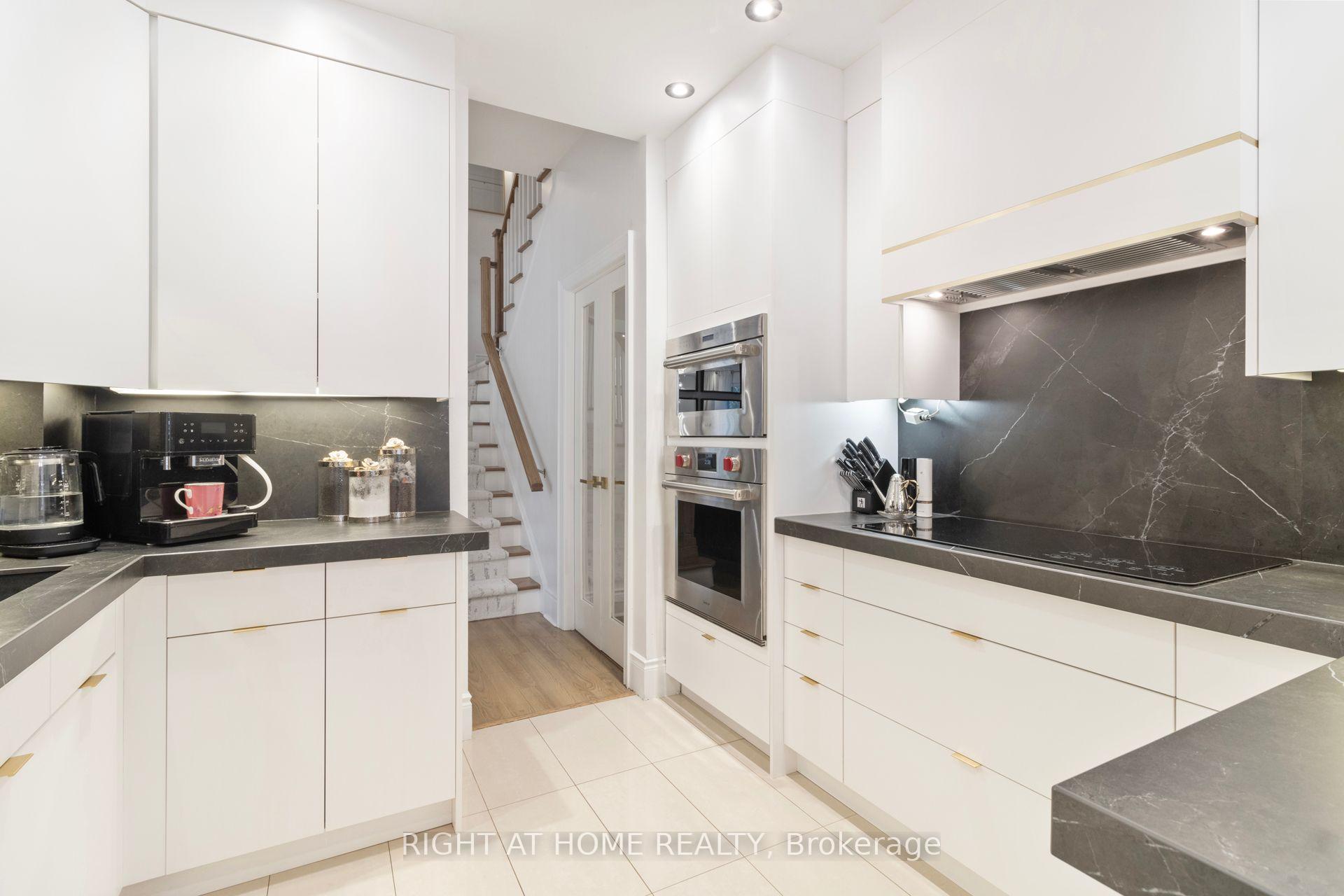 Photo 21 of Unit TH1, 500 Doris Avenue, North York, Willowdale East — HOMEH