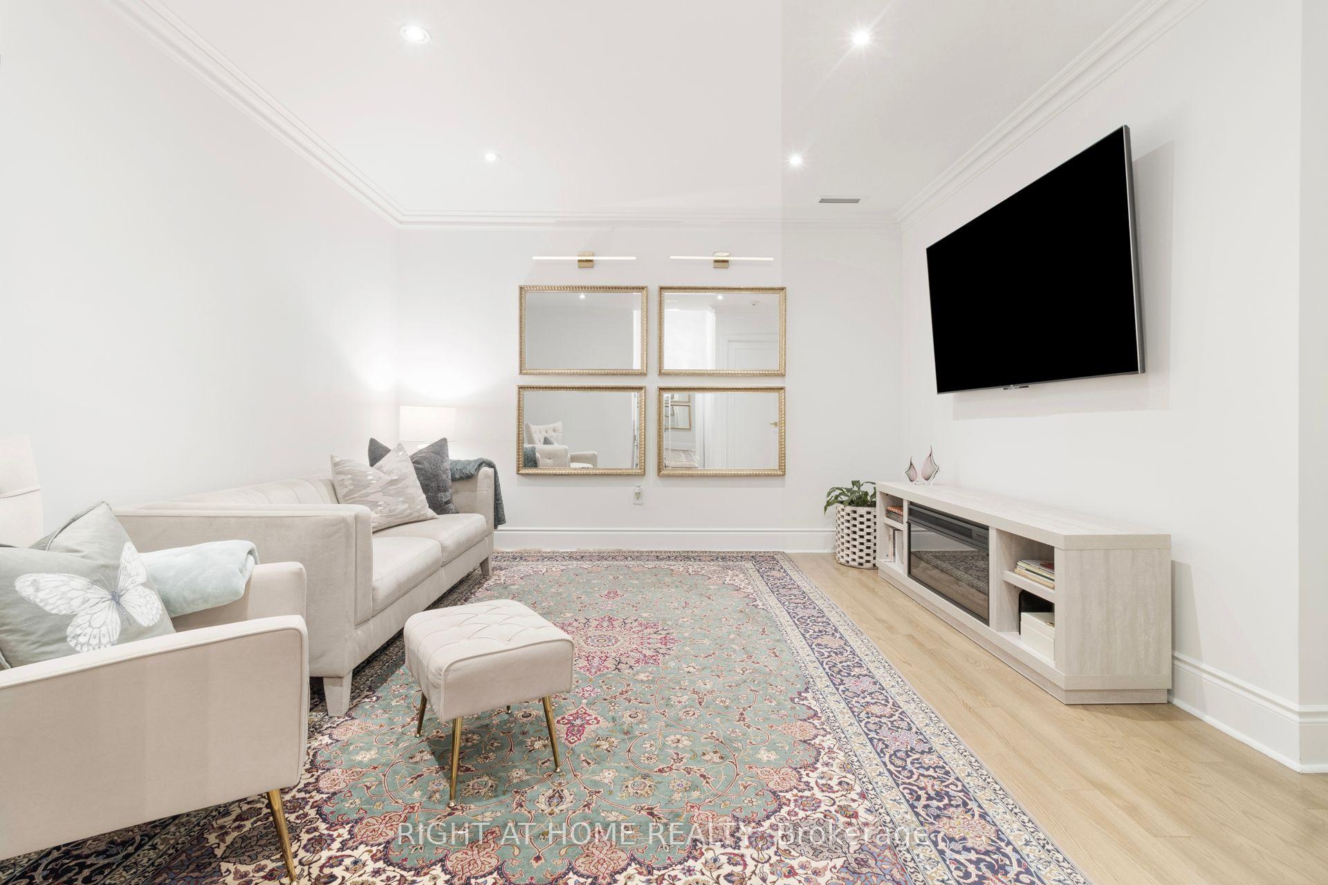 Photo 27 of Unit TH1, 500 Doris Avenue, North York, Willowdale East — HOMEH