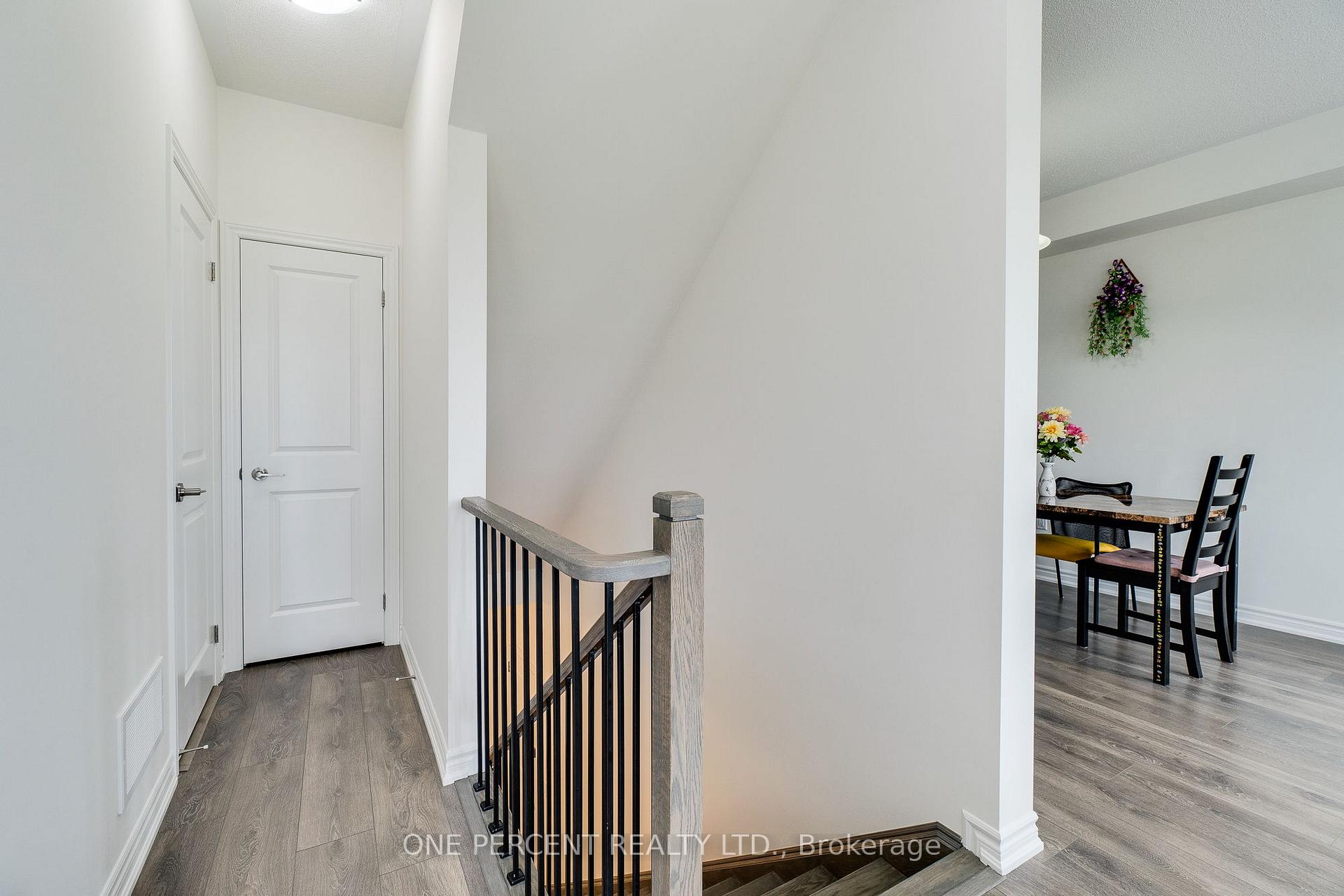 Photo 10 of 387 Thimbleweed Court, Milton, Walker — HOMEH
