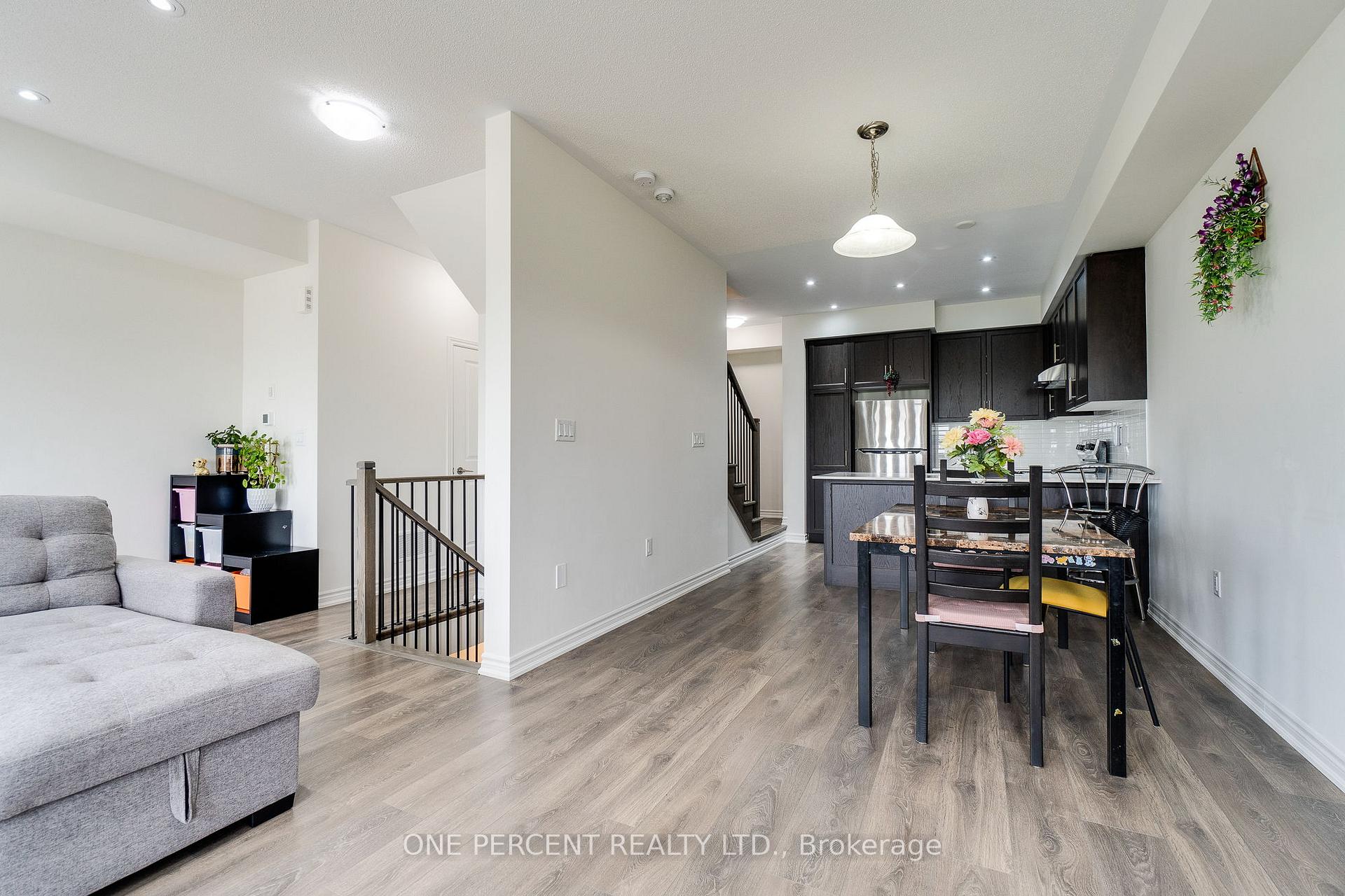 Photo 19 of 387 Thimbleweed Court, Milton, Walker — HOMEH
