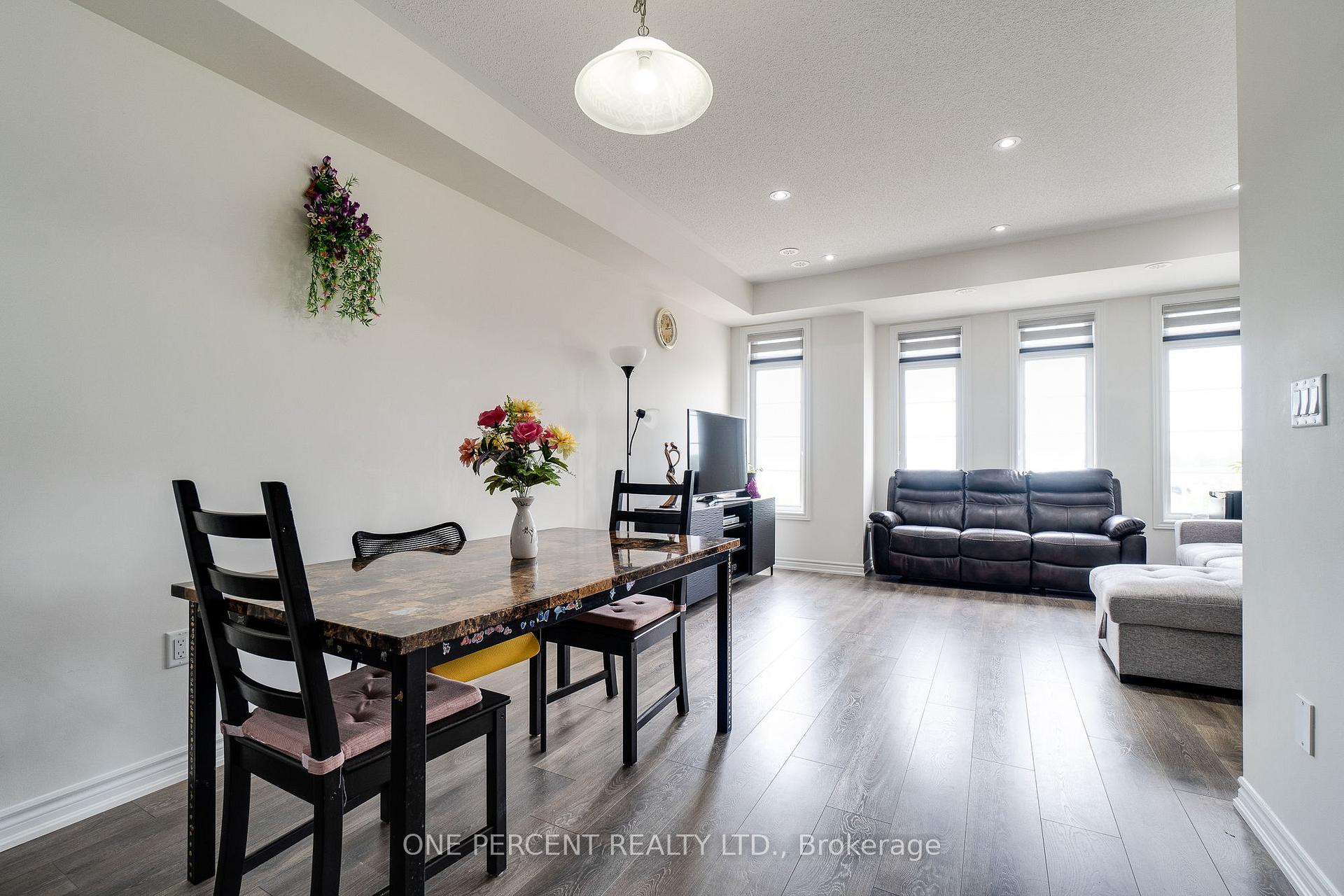 Photo 21 of 387 Thimbleweed Court, Milton, Walker — HOMEH