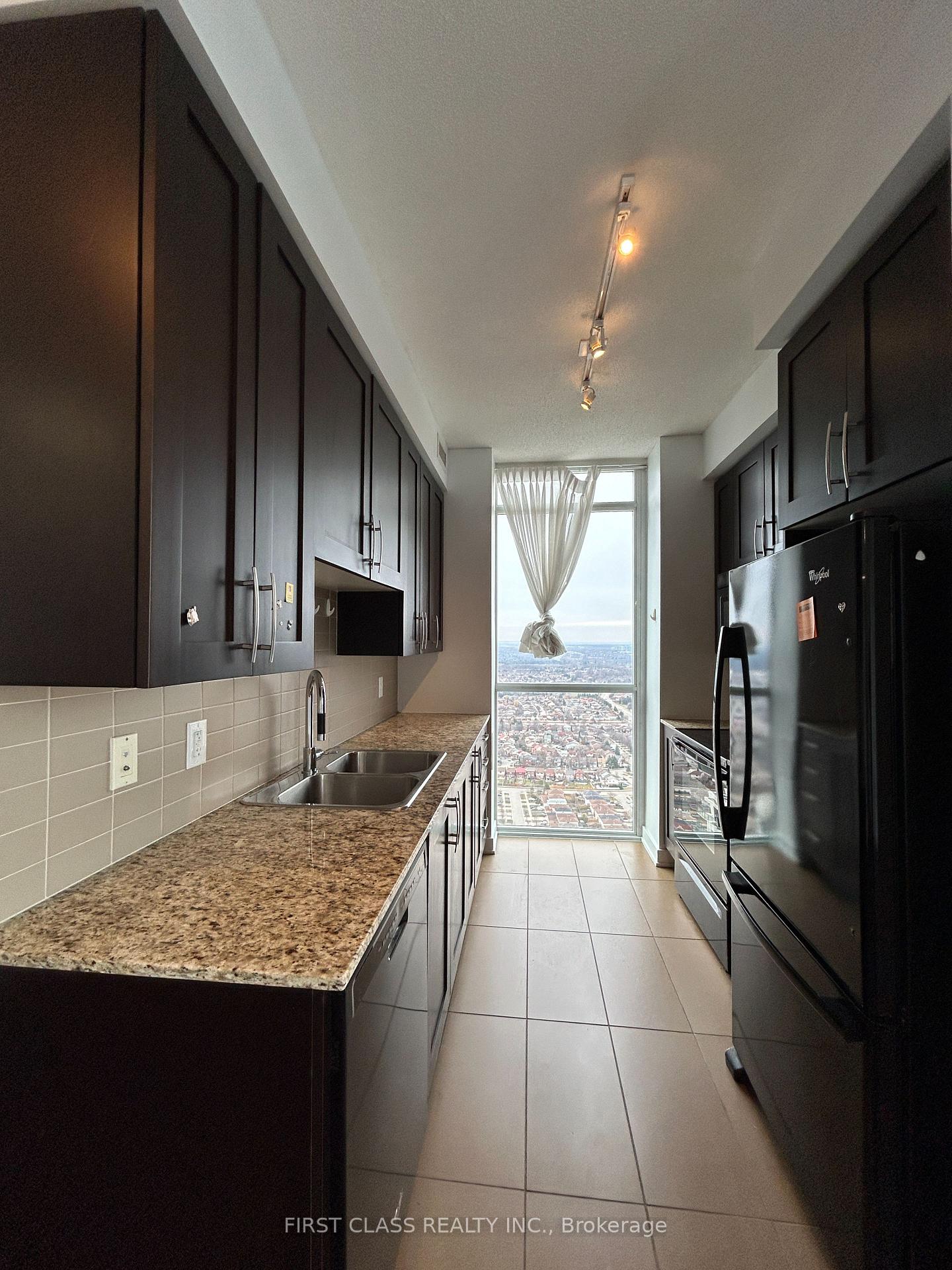 Photo 9 of Unit 4407, 4070 Confederation Parkway, Mississauga, Creditview — HOMEH