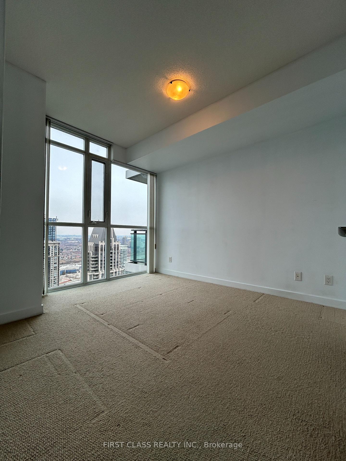Photo 11 of Unit 4407, 4070 Confederation Parkway, Mississauga, Creditview — HOMEH