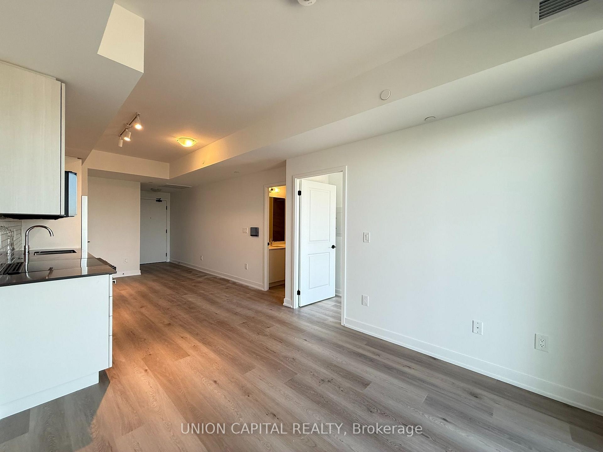 Photo 14 of Unit 2408, 2075 Lakeshore Road, Burlington, Brant — HOMEH