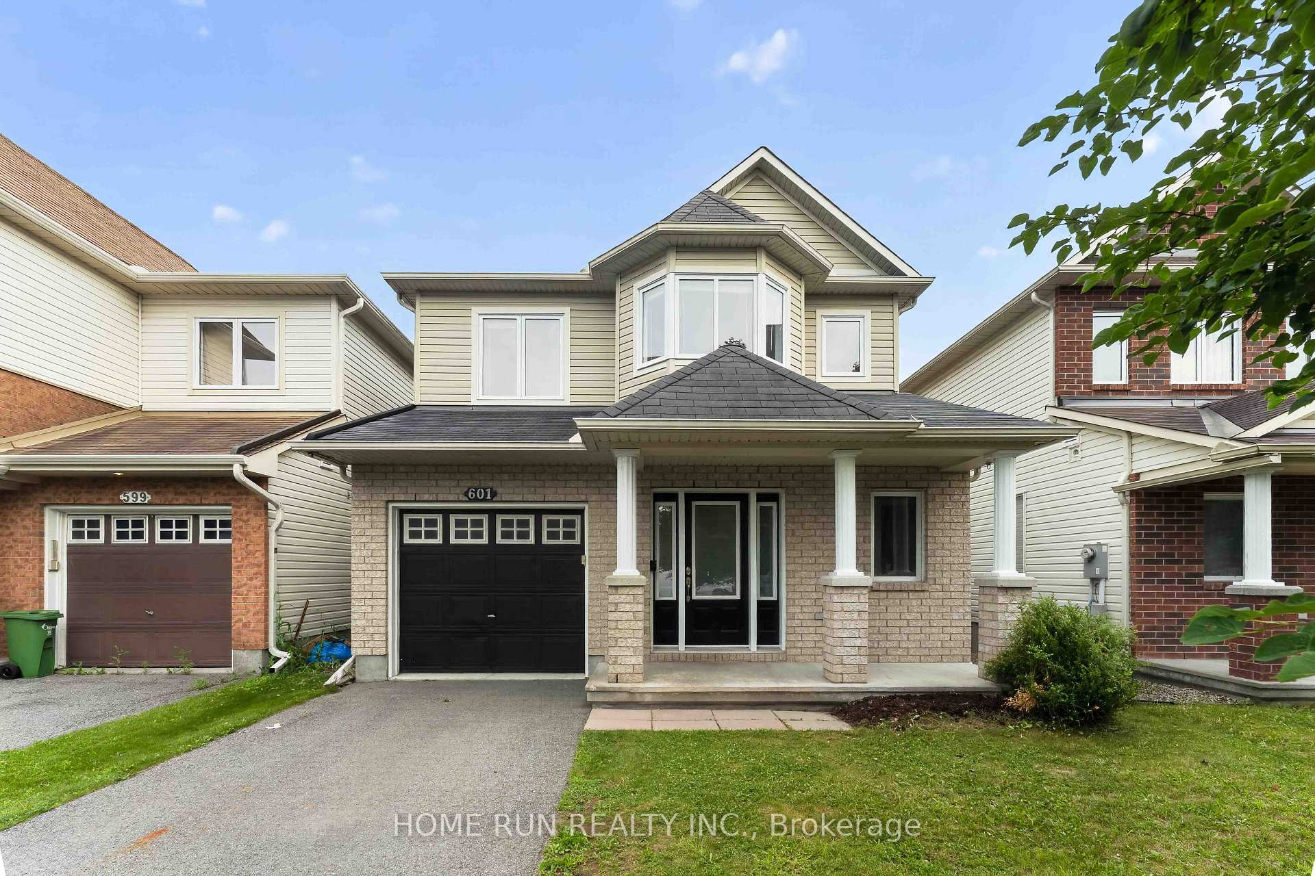 Photo 2 of 601 Paul Metivier Drive, Ottawa, Barrhaven - Strandherd — HOMEH