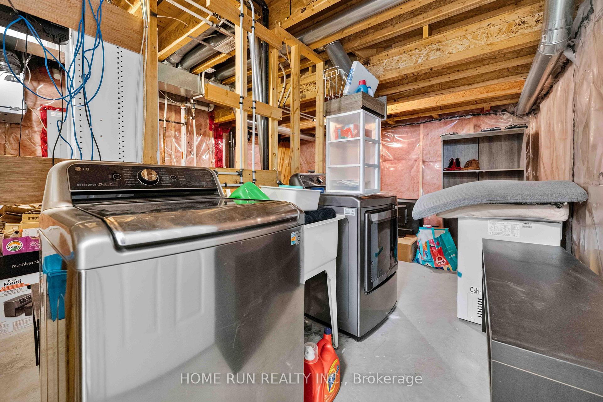 Photo 44 of 601 Paul Metivier Drive, Ottawa, Barrhaven - Strandherd — HOMEH