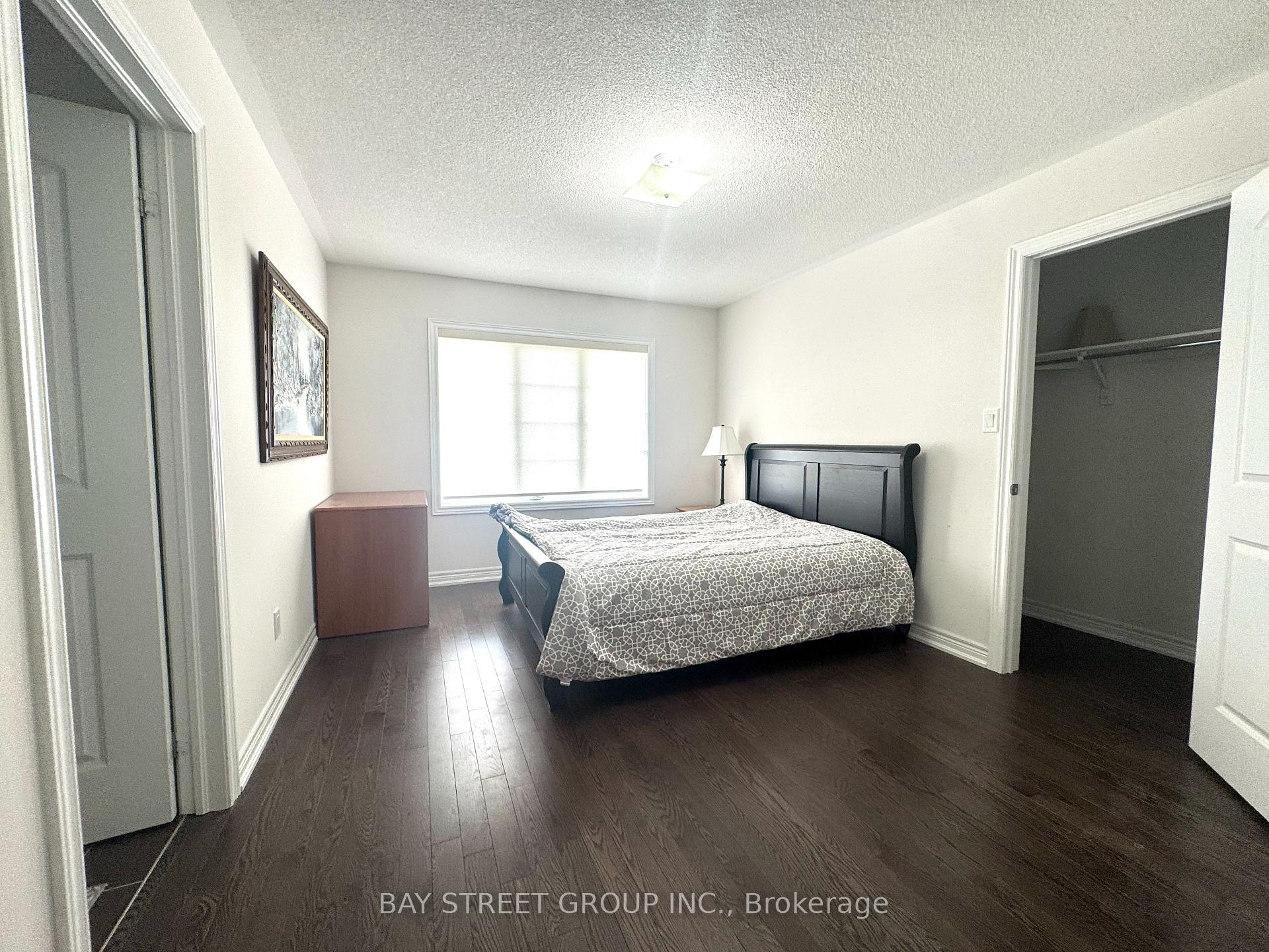 Photo 19 of 1003 Green Street, Innisfil, Lefroy — HOMEH