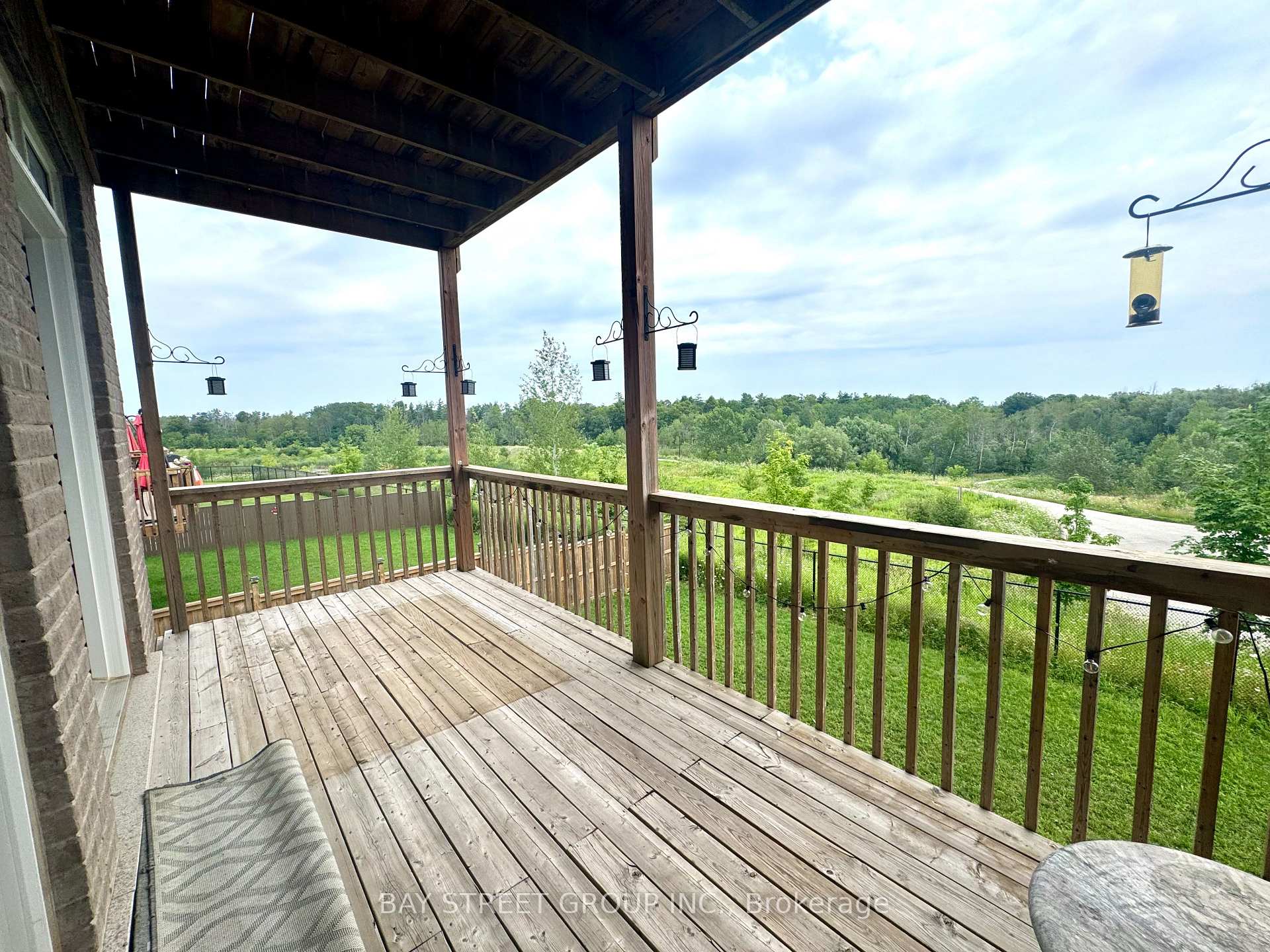 Photo 25 of 1003 Green Street, Innisfil, Lefroy — HOMEH
