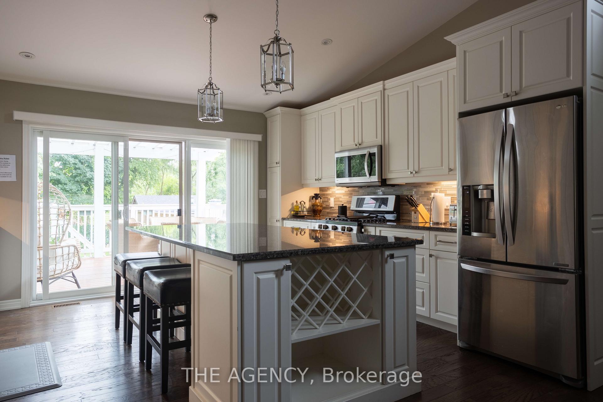 Photo 8 of 6737 Culp Street, Niagara Falls, Dorchester — HOMEH