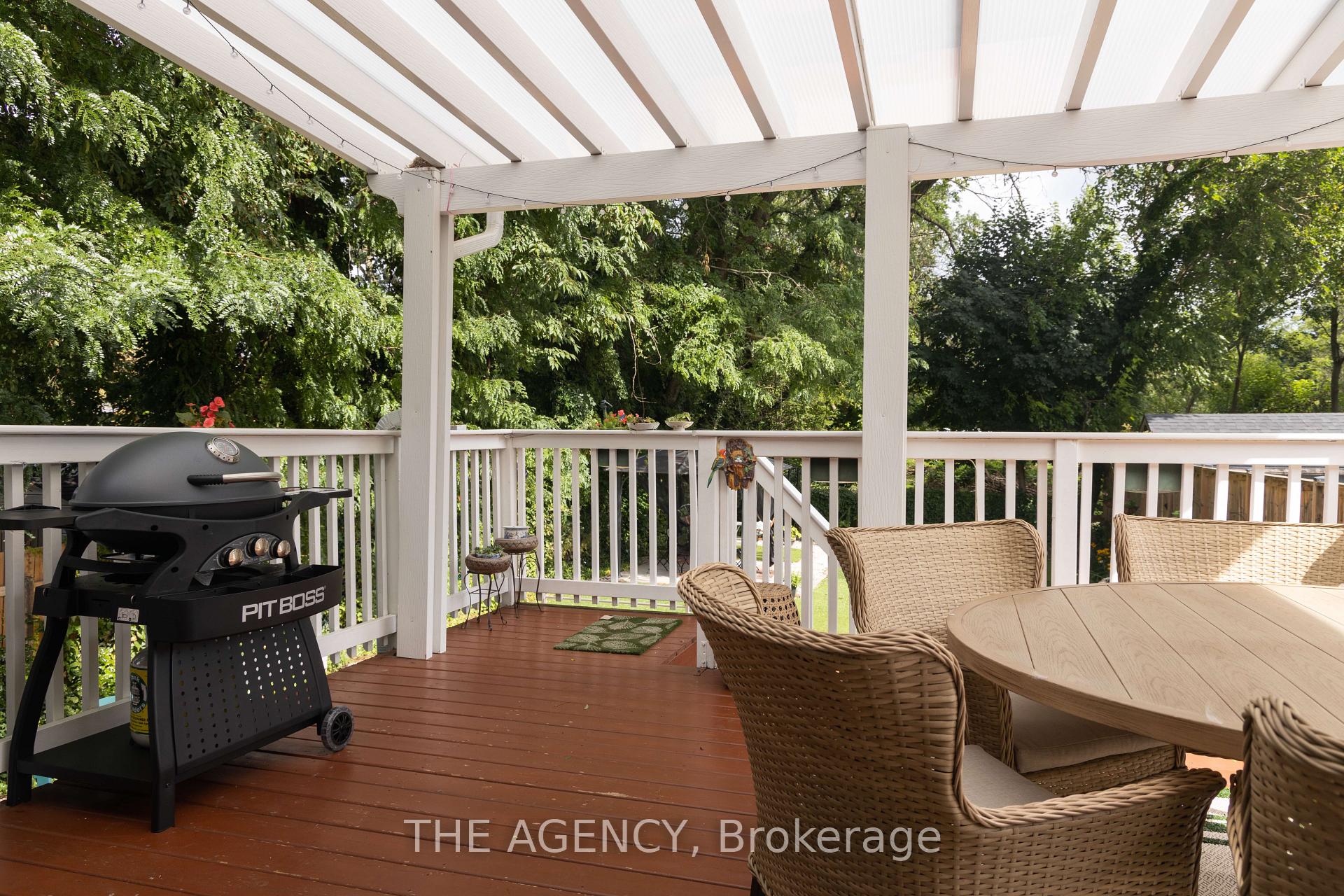 Photo 10 of 6737 Culp Street, Niagara Falls, Dorchester — HOMEH