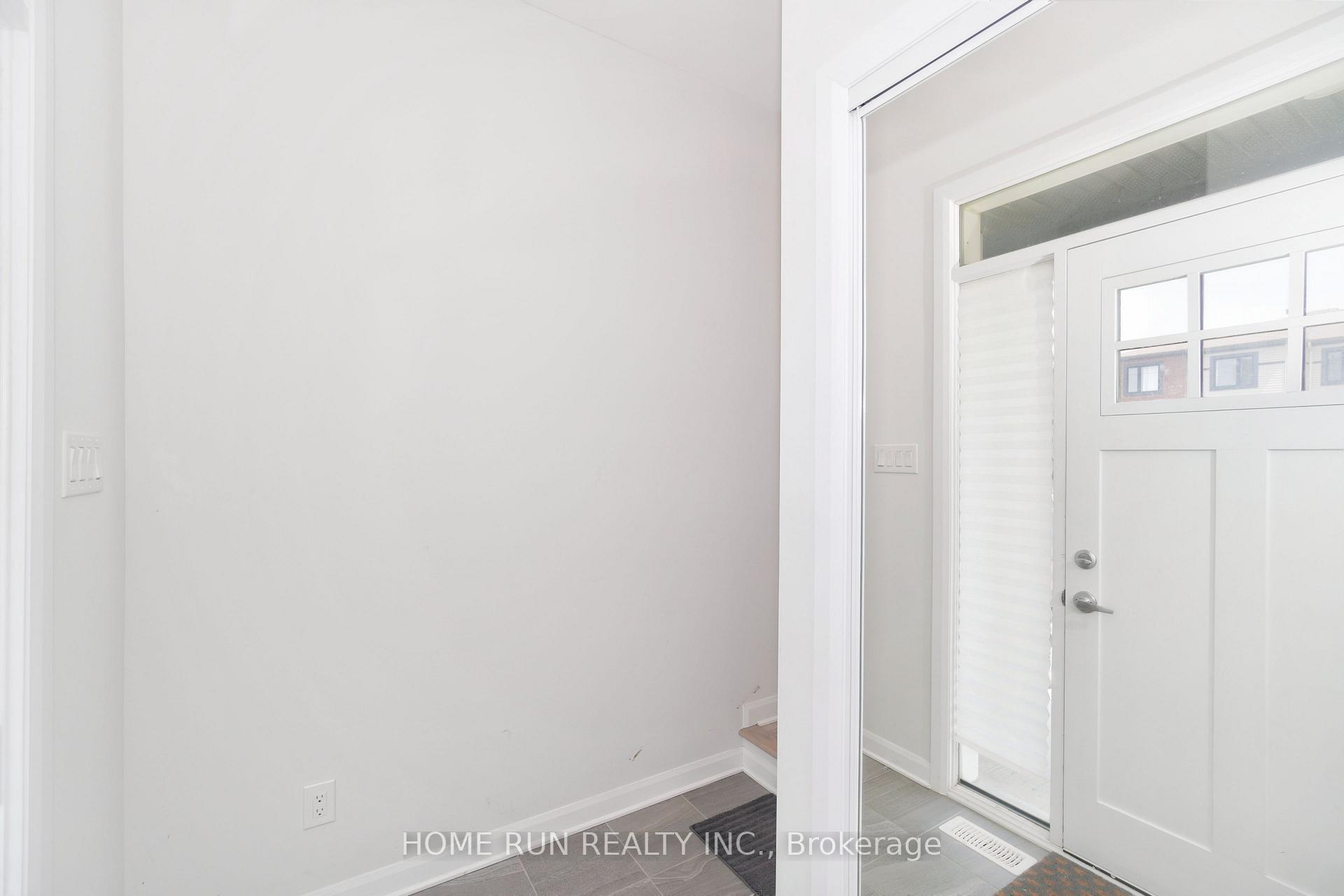 Photo 2 of 63 Natare Place, Ottawa, Kanata - Kanata Lakes/Heritage Hills — HOMEH