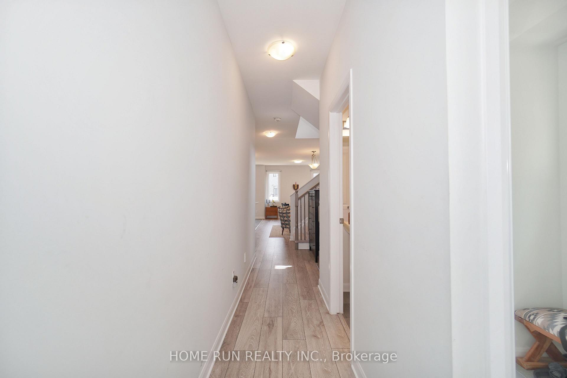 Photo 3 of 63 Natare Place, Ottawa, Kanata - Kanata Lakes/Heritage Hills — HOMEH