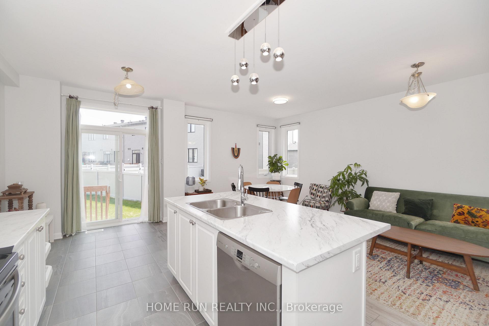 Photo 12 of 63 Natare Place, Ottawa, Kanata - Kanata Lakes/Heritage Hills — HOMEH