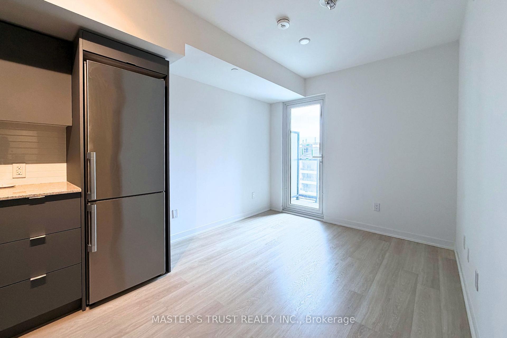 Photo 2 of Unit 629, 500 Wilson Avenue, North York, Clanton Park — HOMEH