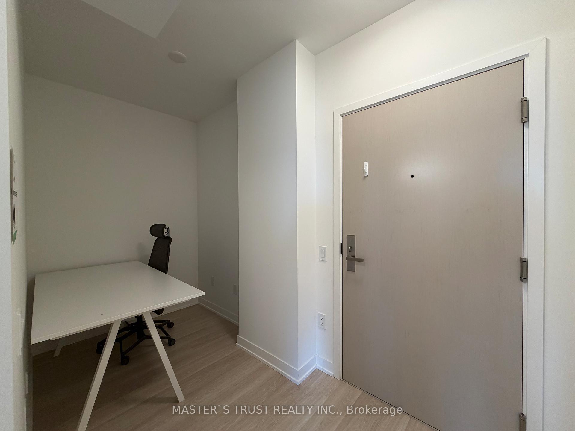 Photo 3 of Unit 629, 500 Wilson Avenue, North York, Clanton Park — HOMEH