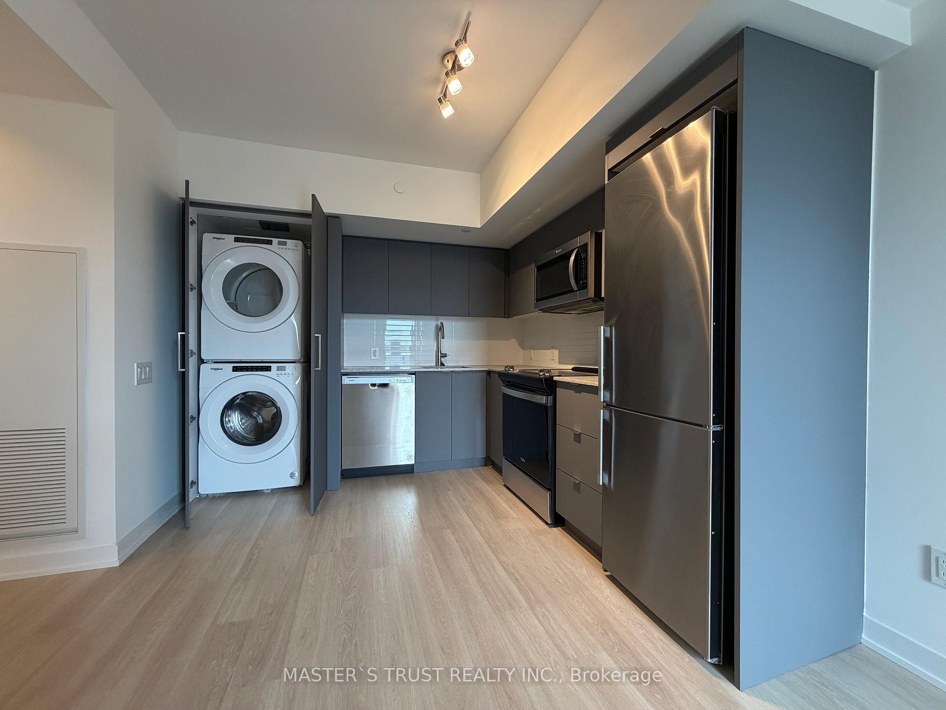 Photo 6 of Unit 629, 500 Wilson Avenue, North York, Clanton Park — HOMEH