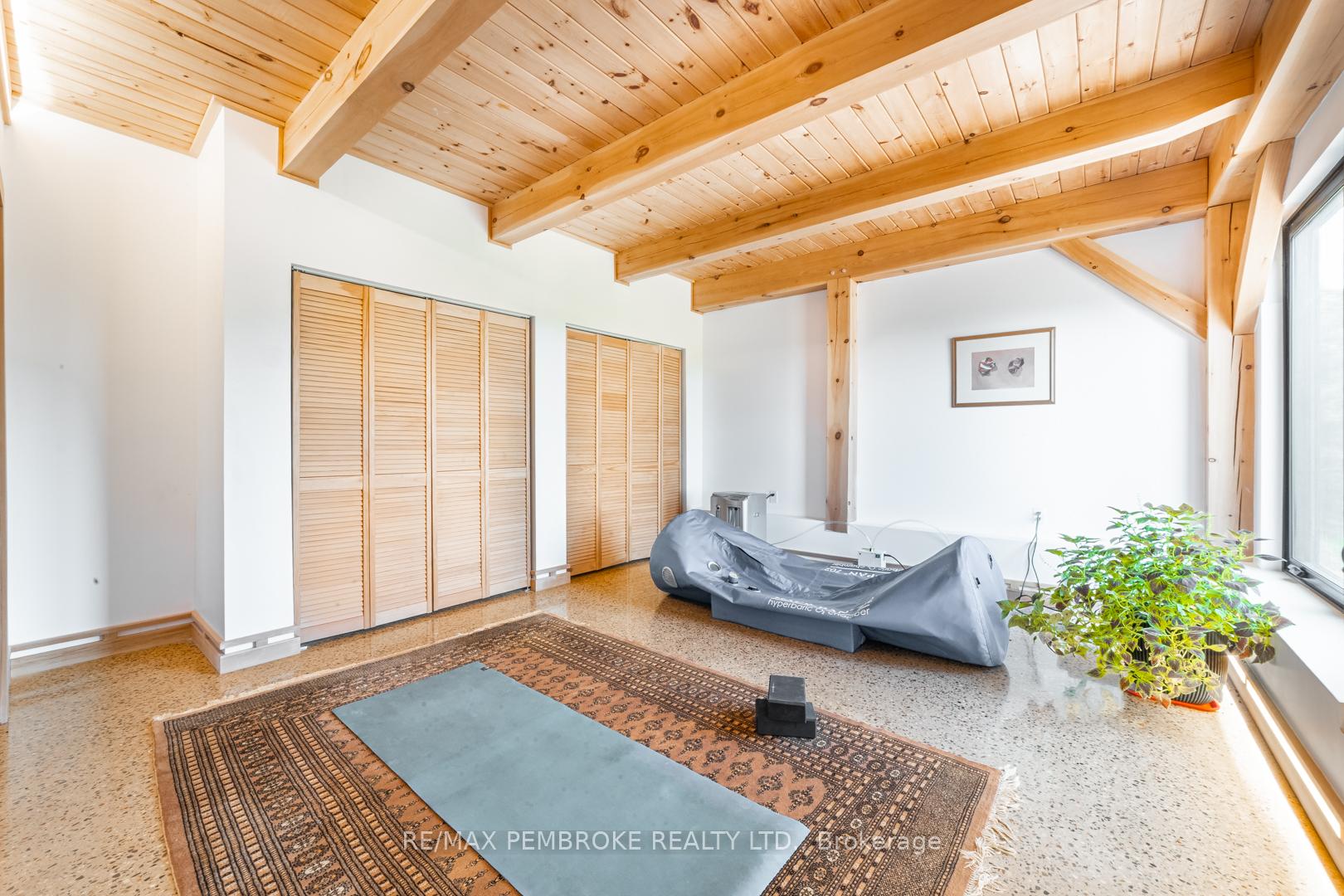 Photo 19 of 102 Rantz Road, Petawawa, Petawawa — HOMEH