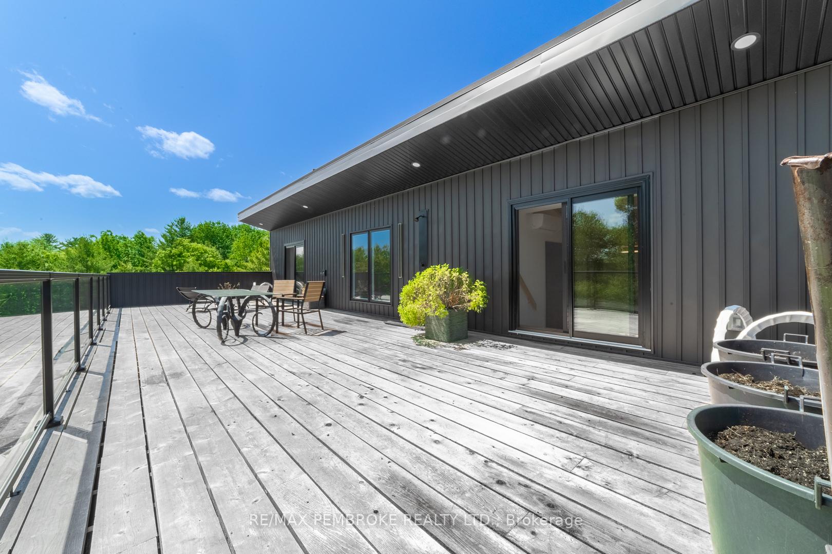 Photo 30 of 102 Rantz Road, Petawawa, Petawawa — HOMEH
