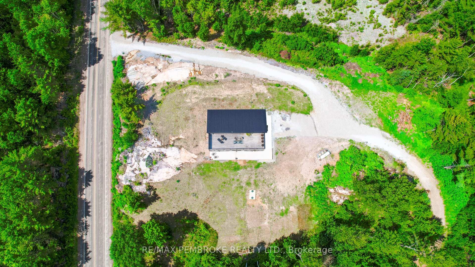 Photo 39 of 102 Rantz Road, Petawawa, Petawawa — HOMEH