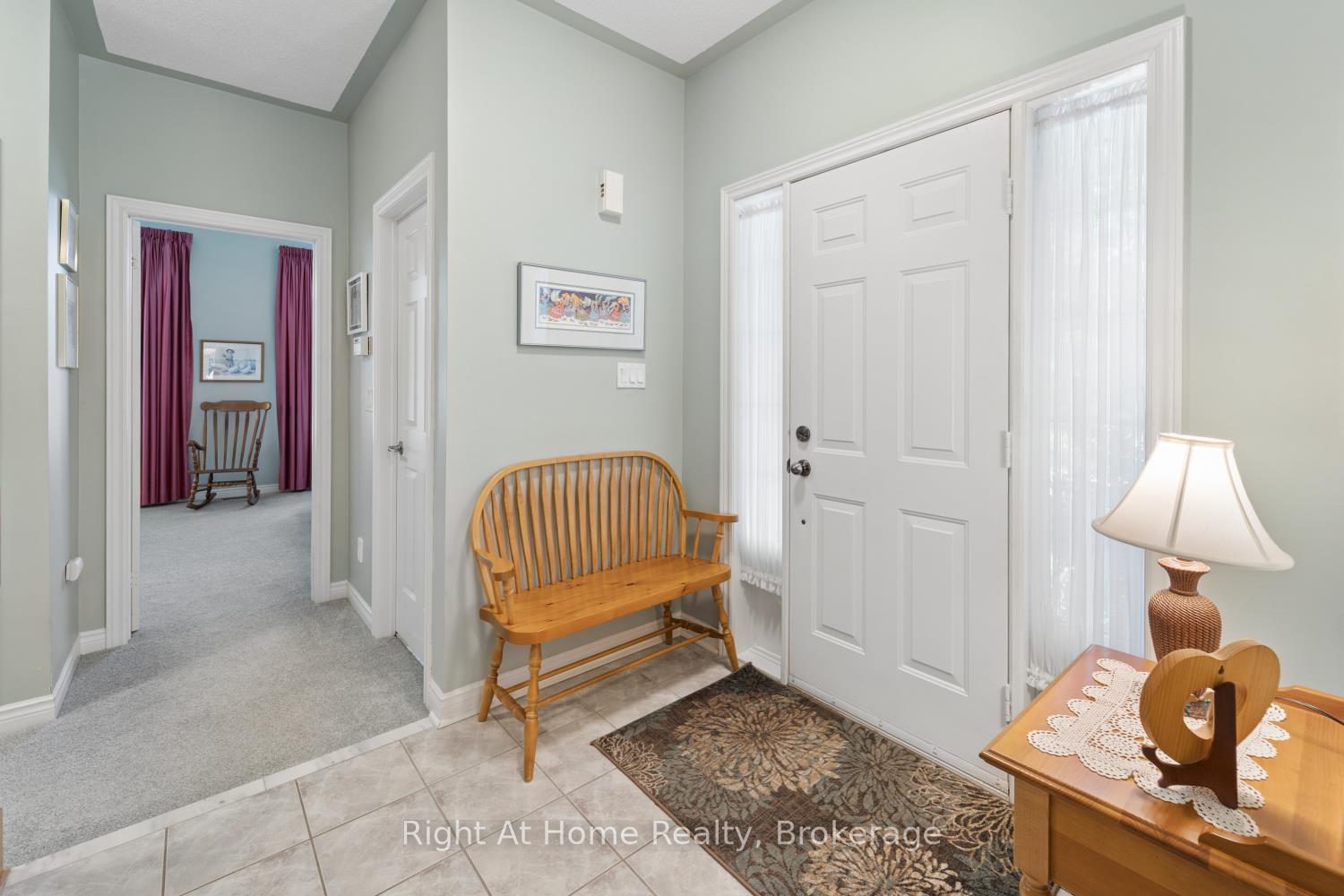 Photo 4 of 4 Candlelight Court, Scugog, Port Perry — HOMEH