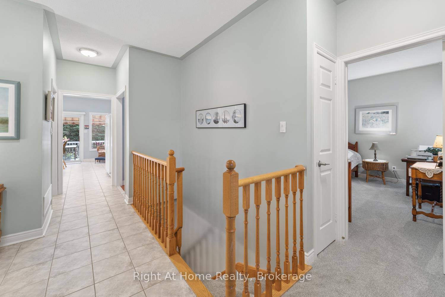Photo 6 of 4 Candlelight Court, Scugog, Port Perry — HOMEH