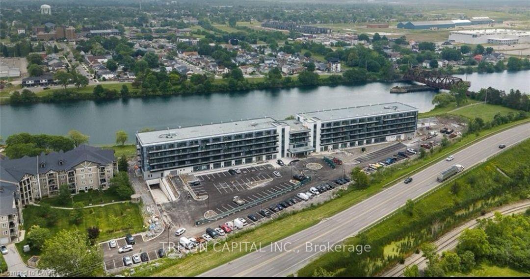 Photo 4 of Unit 112, 350 Prince Charles Drive S, Welland, Broadway — HOMEH