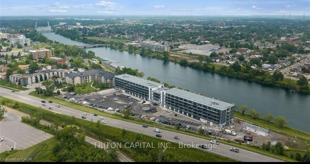 Photo 9 of Unit 112, 350 Prince Charles Drive S, Welland, Broadway — HOMEH