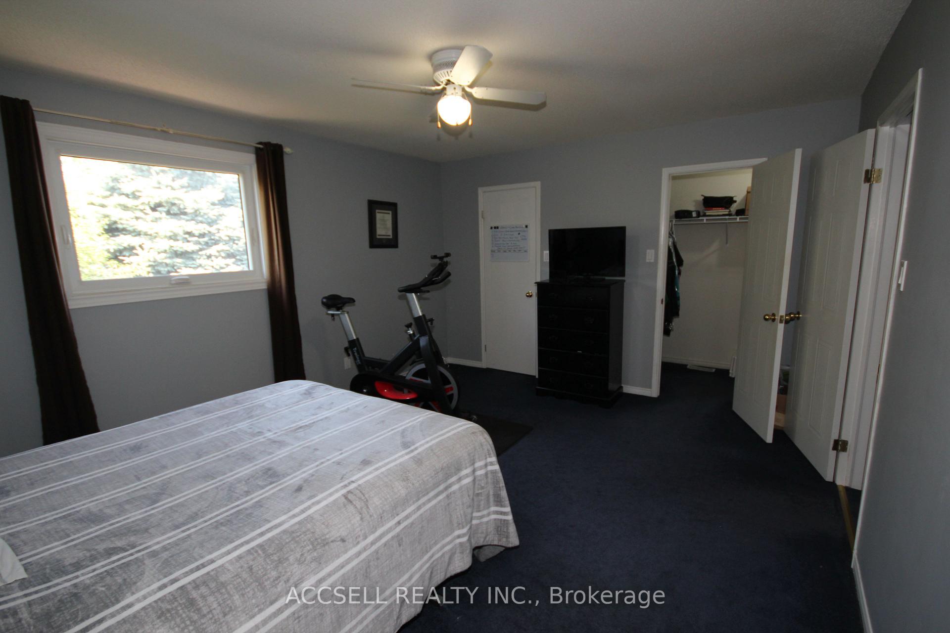 Photo 11 of 877 Shelborne Street, London, South J — HOMEH