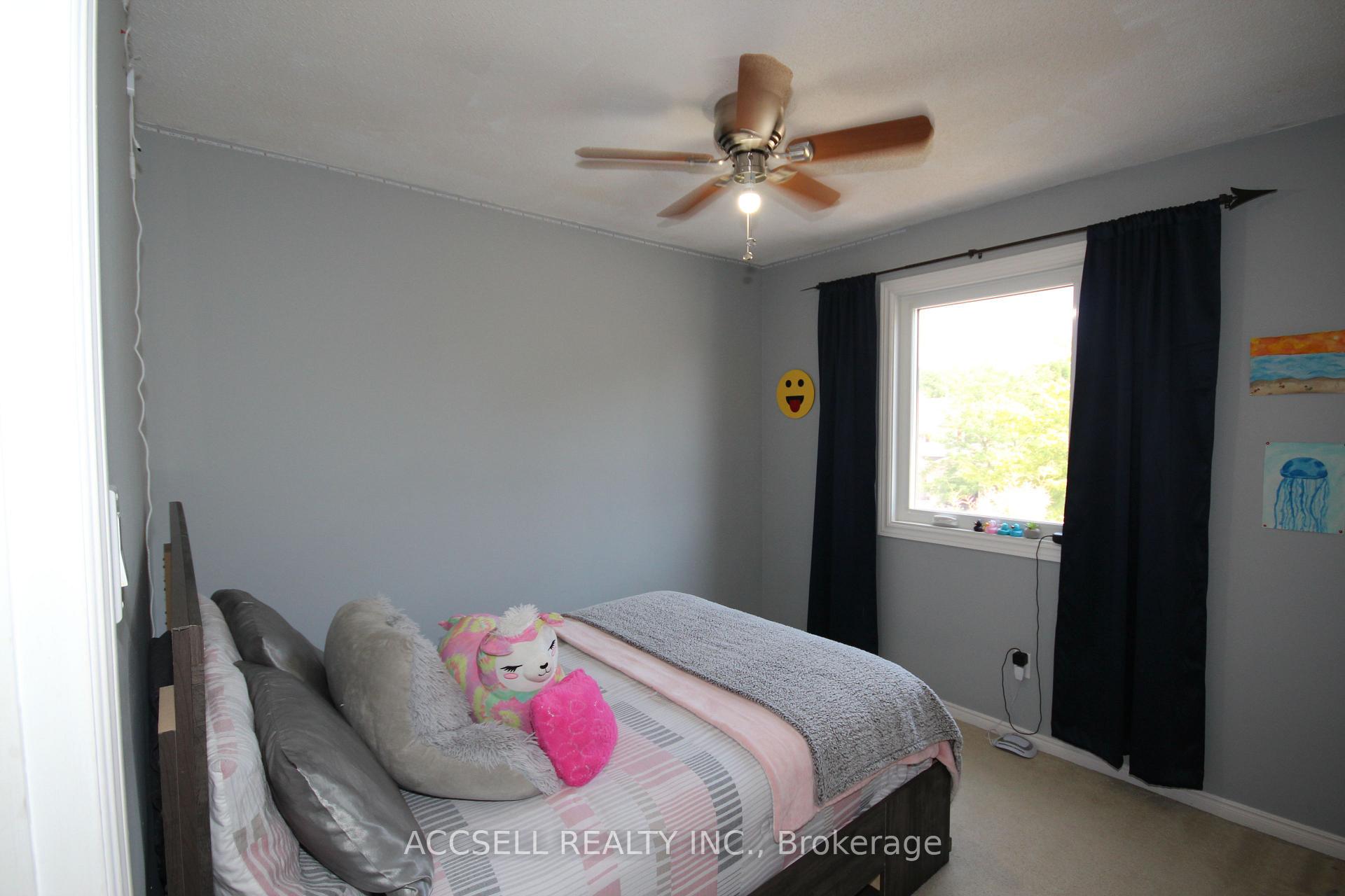Photo 13 of 877 Shelborne Street, London, South J — HOMEH