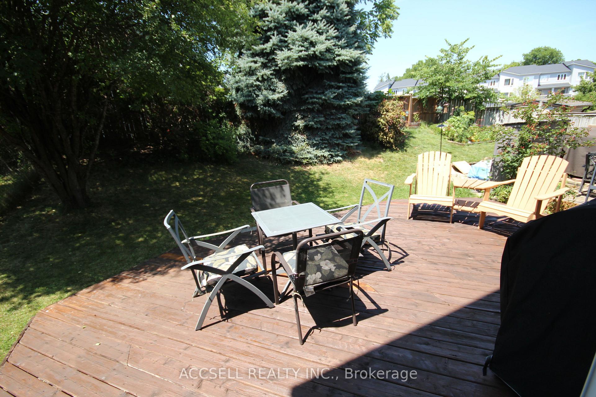 Photo 19 of 877 Shelborne Street, London, South J — HOMEH