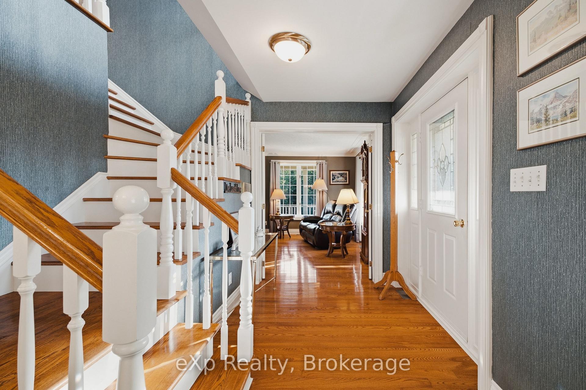 Photo 11 of 243204 Southgate 24 Road, Southgate — HOMEH