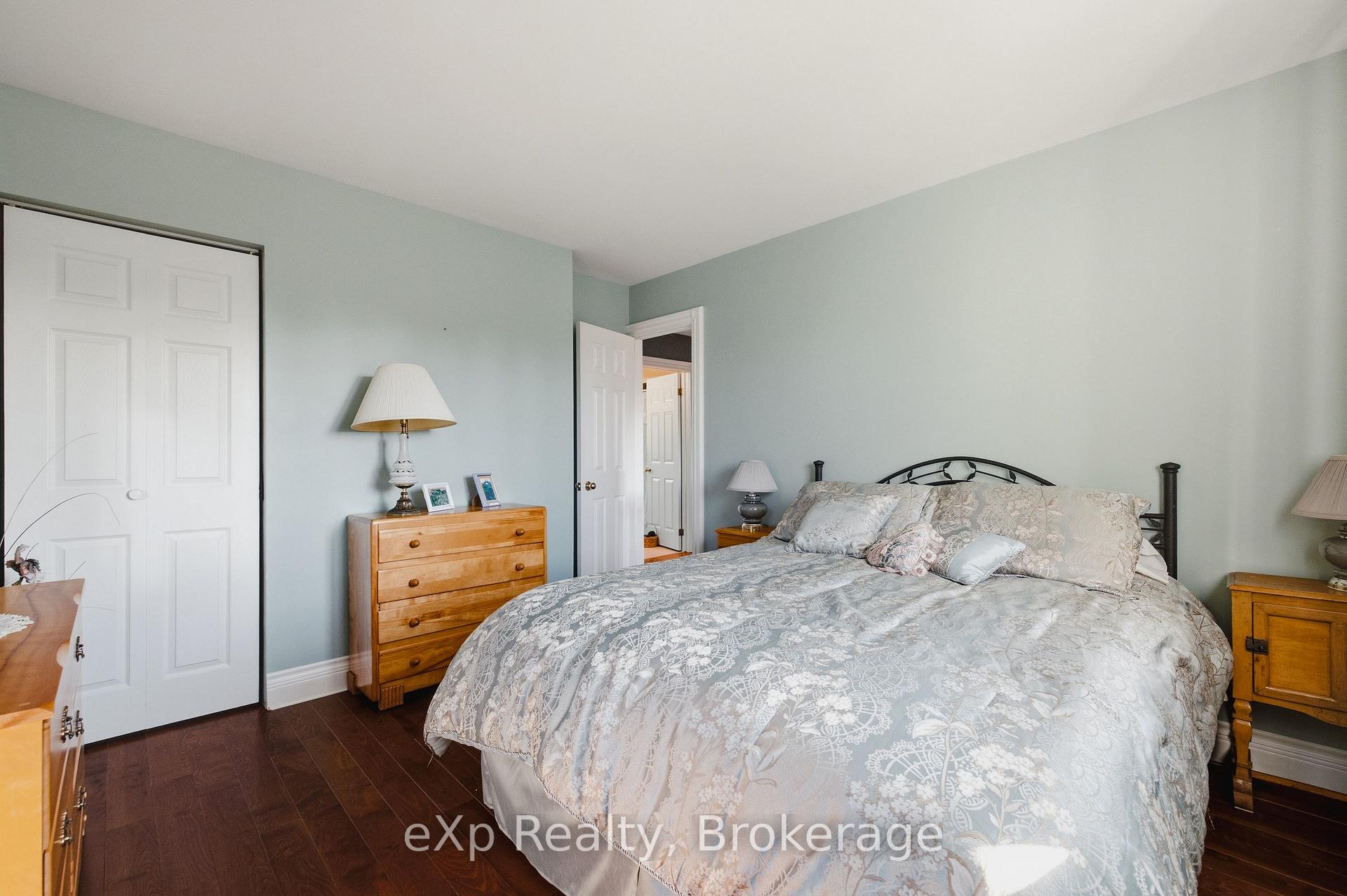 Photo 35 of 243204 Southgate 24 Road, Southgate — HOMEH