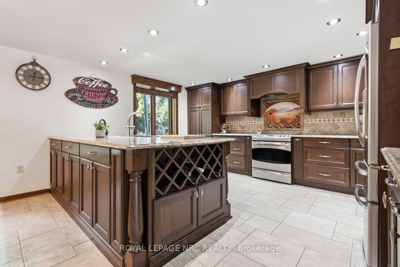 Photo 11 of 277 Pancake Lane, Pelham, Fonthill — HOMEH