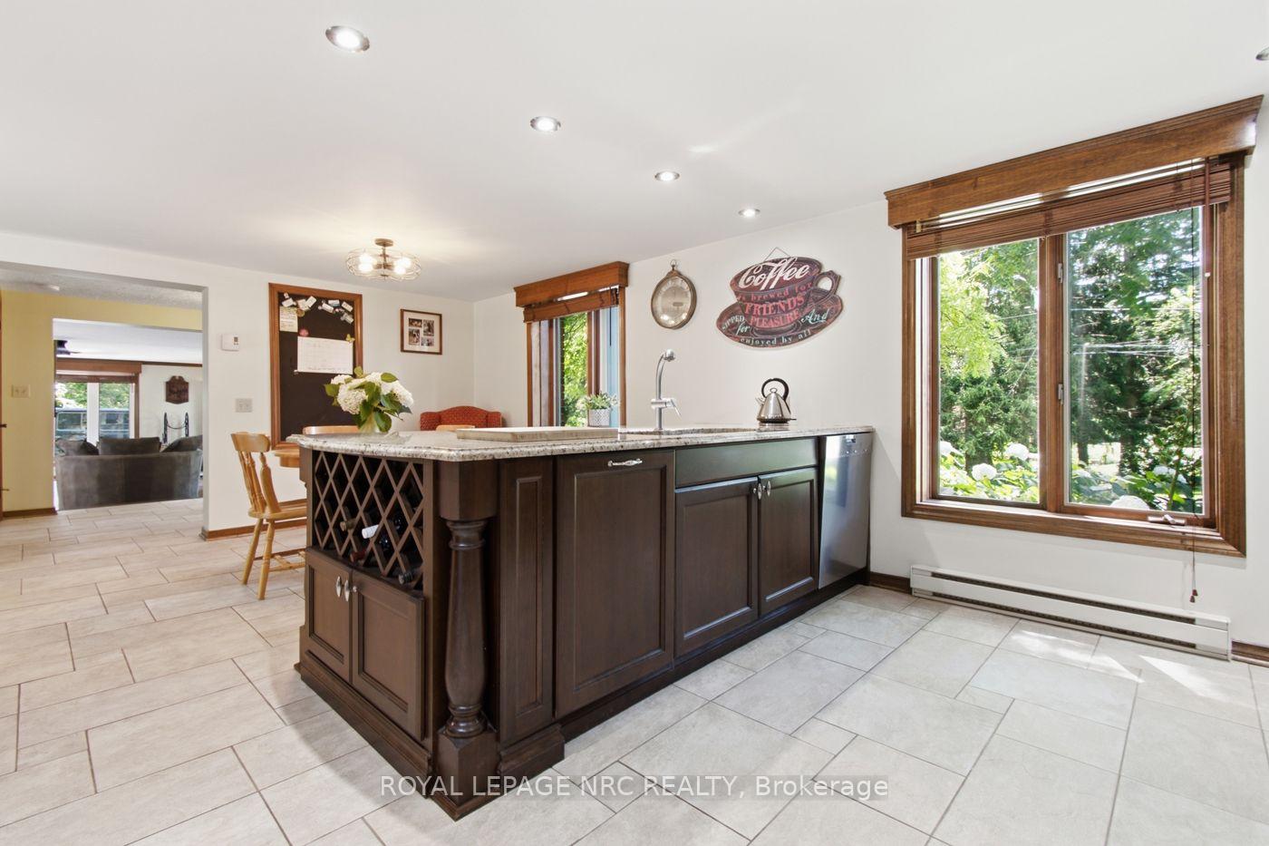 Photo 12 of 277 Pancake Lane, Pelham, Fonthill — HOMEH