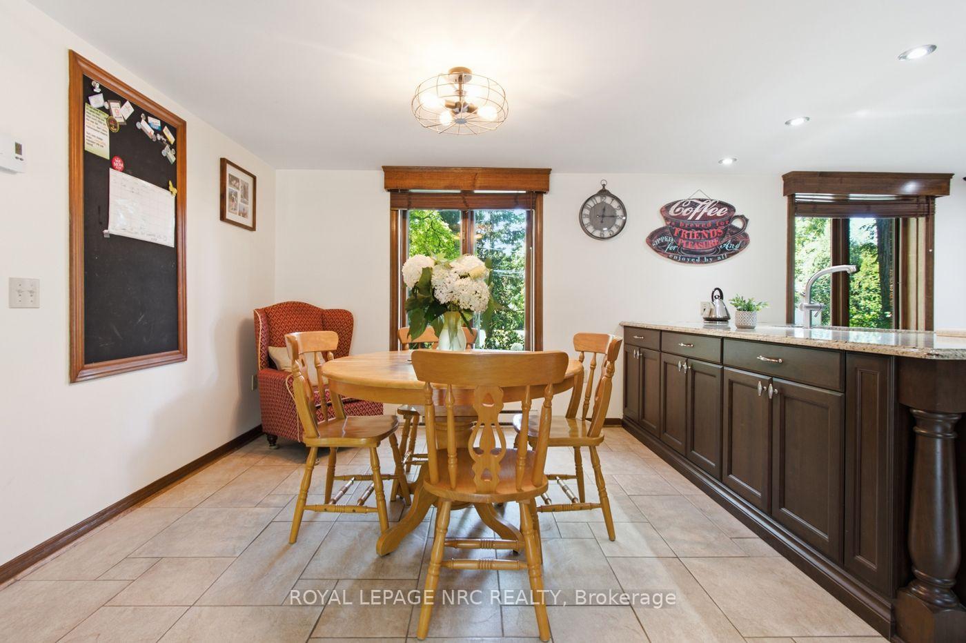 Photo 14 of 277 Pancake Lane, Pelham, Fonthill — HOMEH