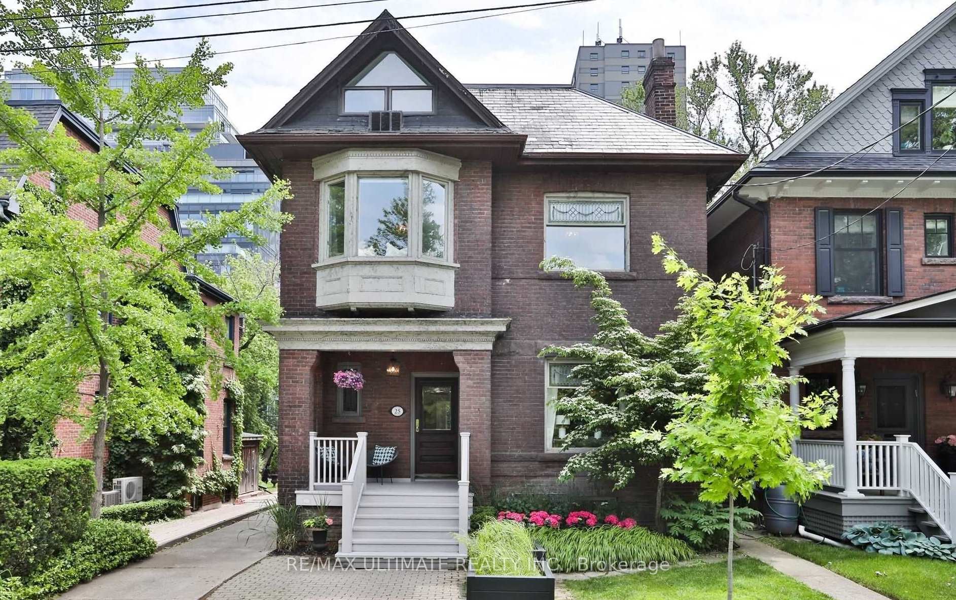 Front of 25 Chicora Avenue